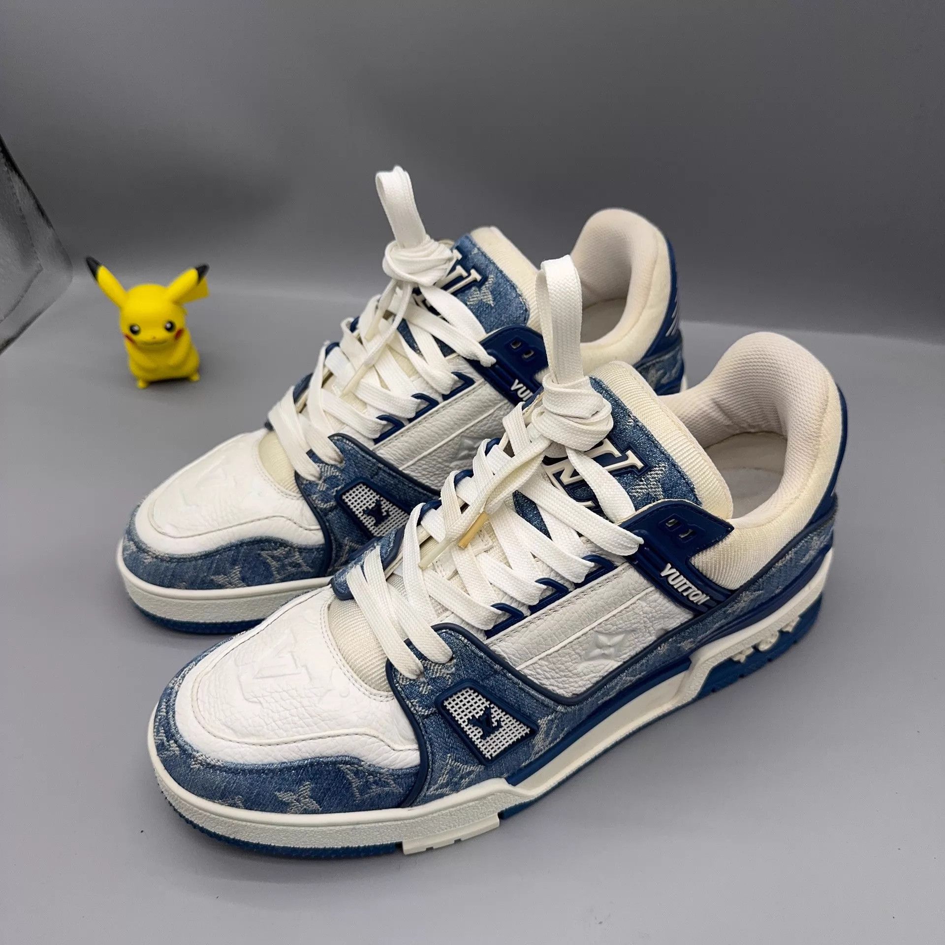Louis Vuitton LOUIS VUITTON Trainer Denim Blue & White Size US 8 / EU 41 - 1 Thumbnail