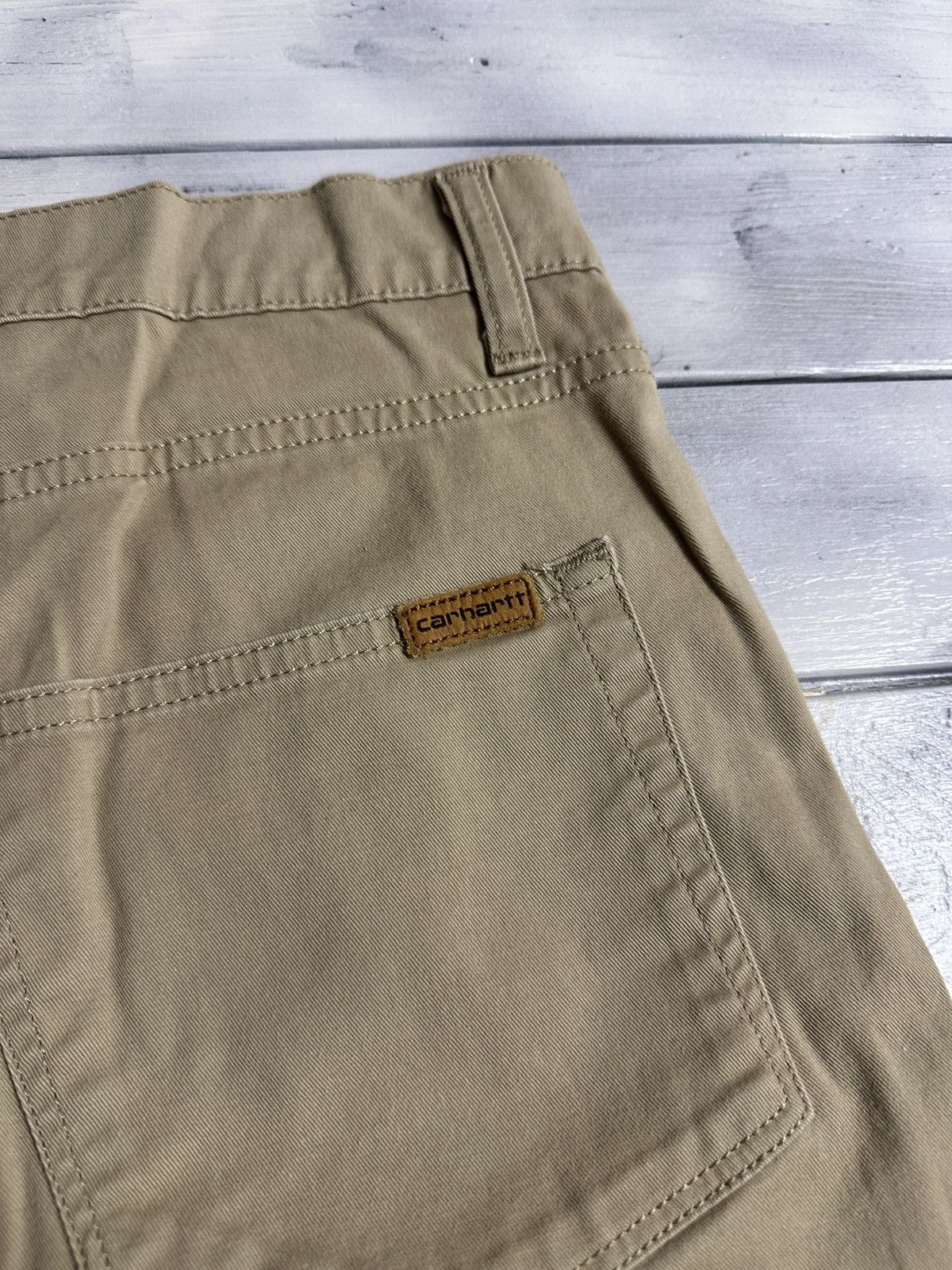 Carhartt Rare Shorts Carhartt Swell Shorts Leather Logo Size US 31 - 2 Thumbnail