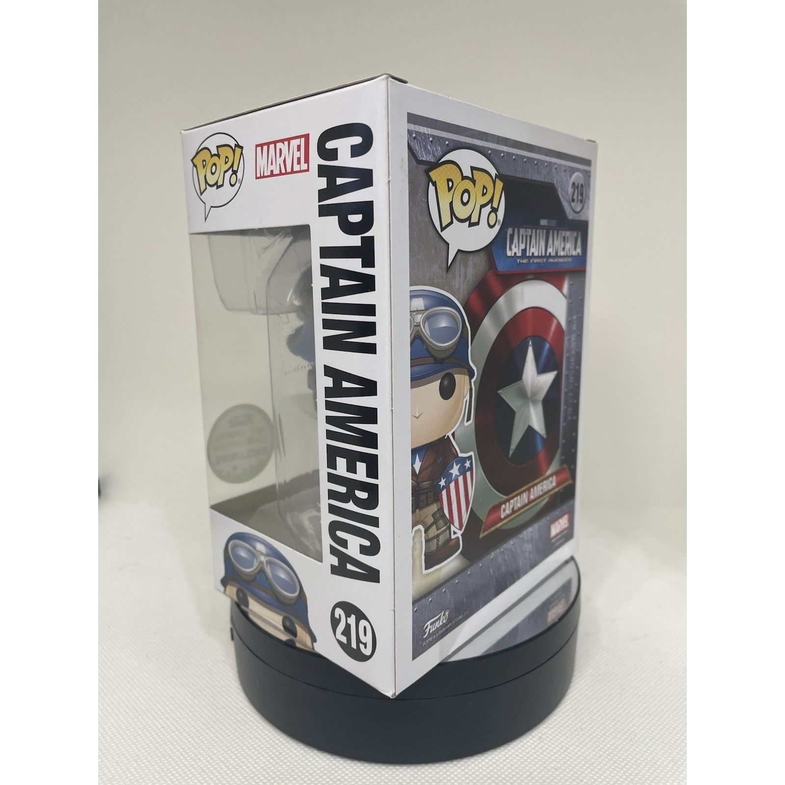 Marvel Comics Funko Pop Captain America 219 2017 Spring Convention Size ONE SIZE - 4 Thumbnail