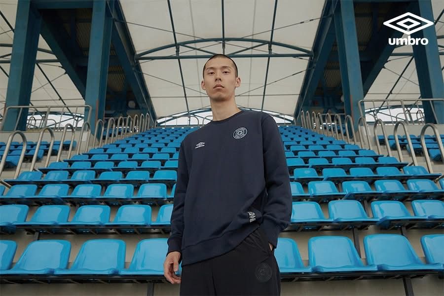 Sports Specialties × Umbro Umbro x Nivelcrack football sweatshirt Size US M / EU 48-50 / 2 - 11 Thumbnail