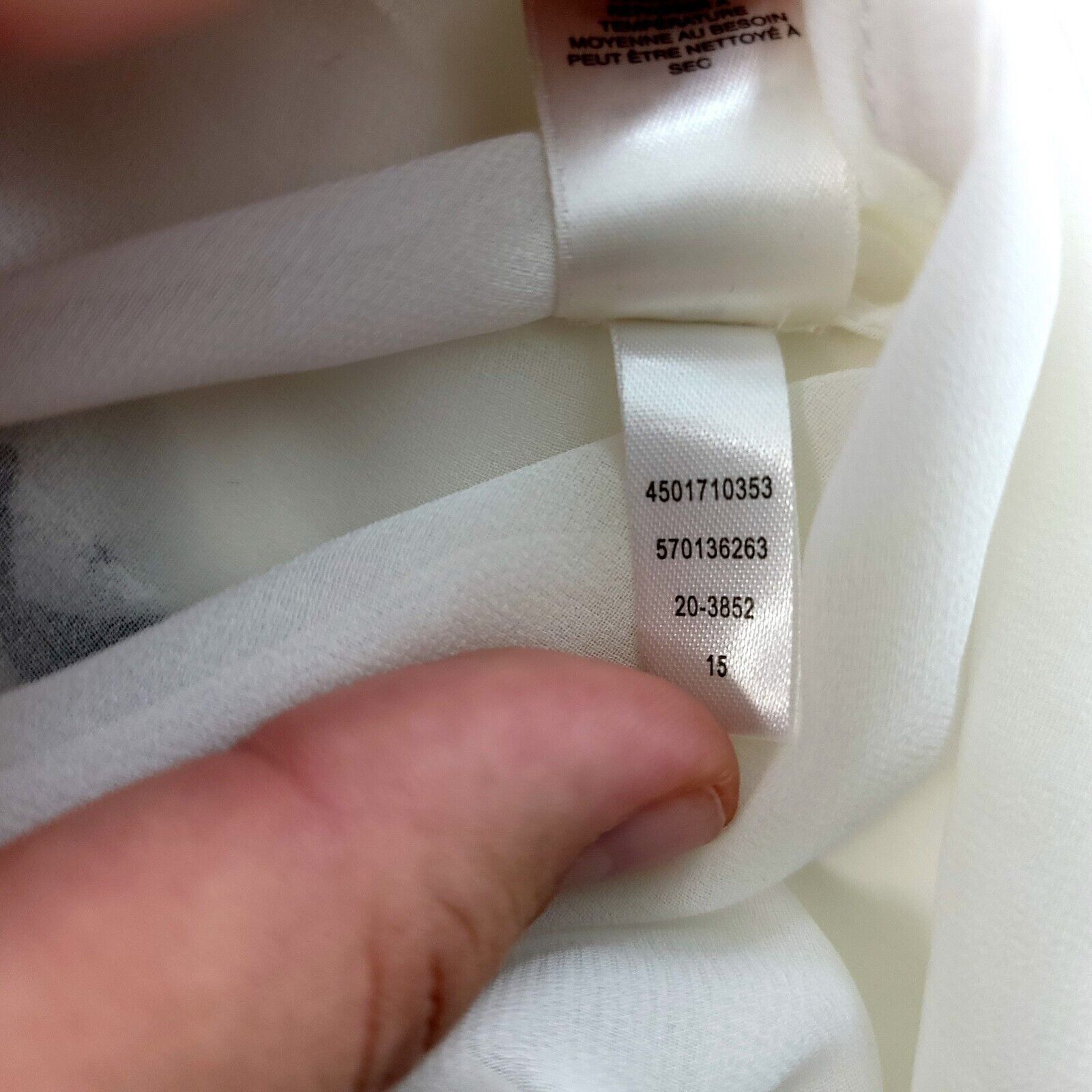 White House Black Market White House Black Market Sheer White Black V-Neck Blouse Siz Size XS / US 0-2 / IT 36-38 - 7 Thumbnail