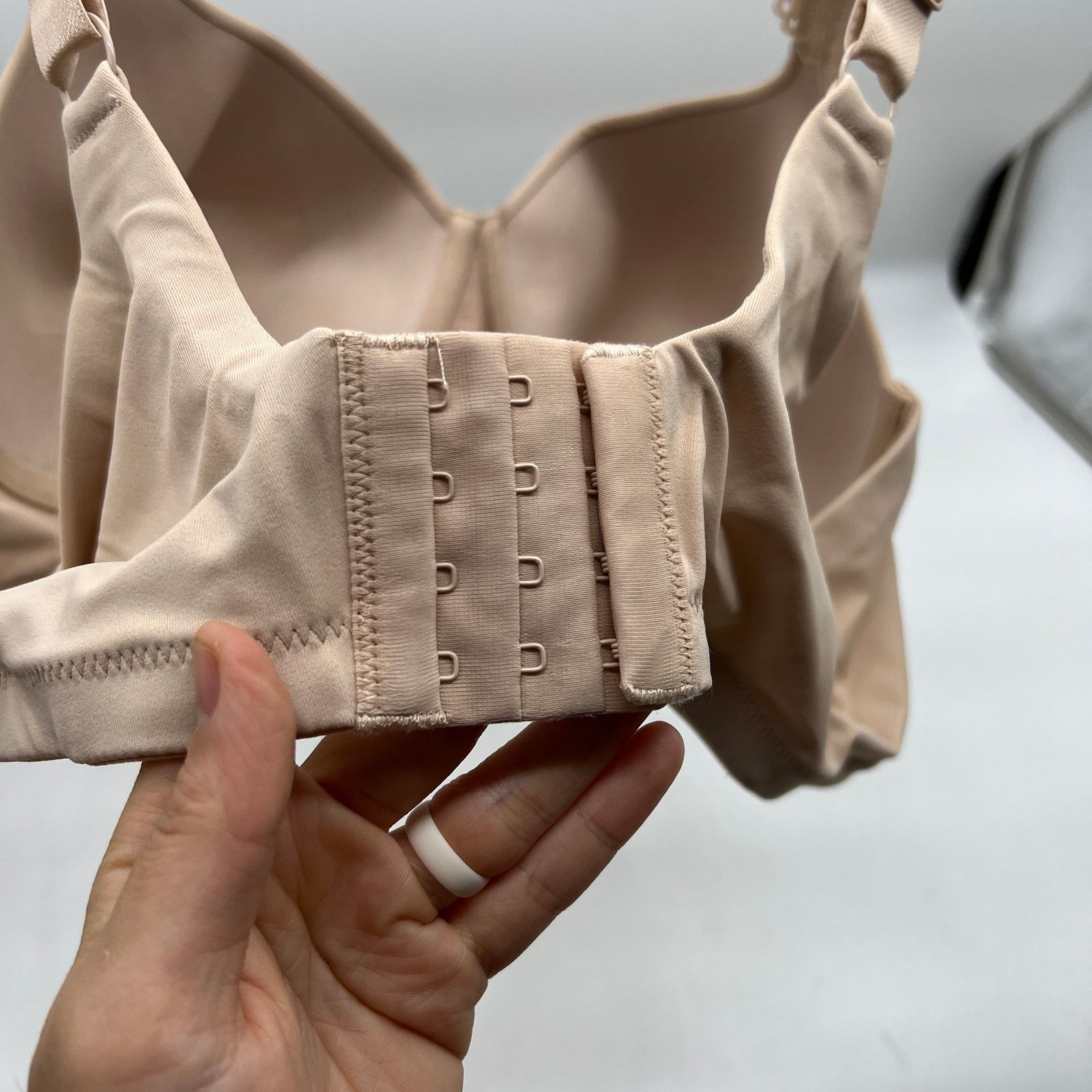 Other Breezies Luxe Lace Wirefree T-Shirt Bra Sunbeige, 44 B Size 4XL / US 24-26 - 7 Thumbnail