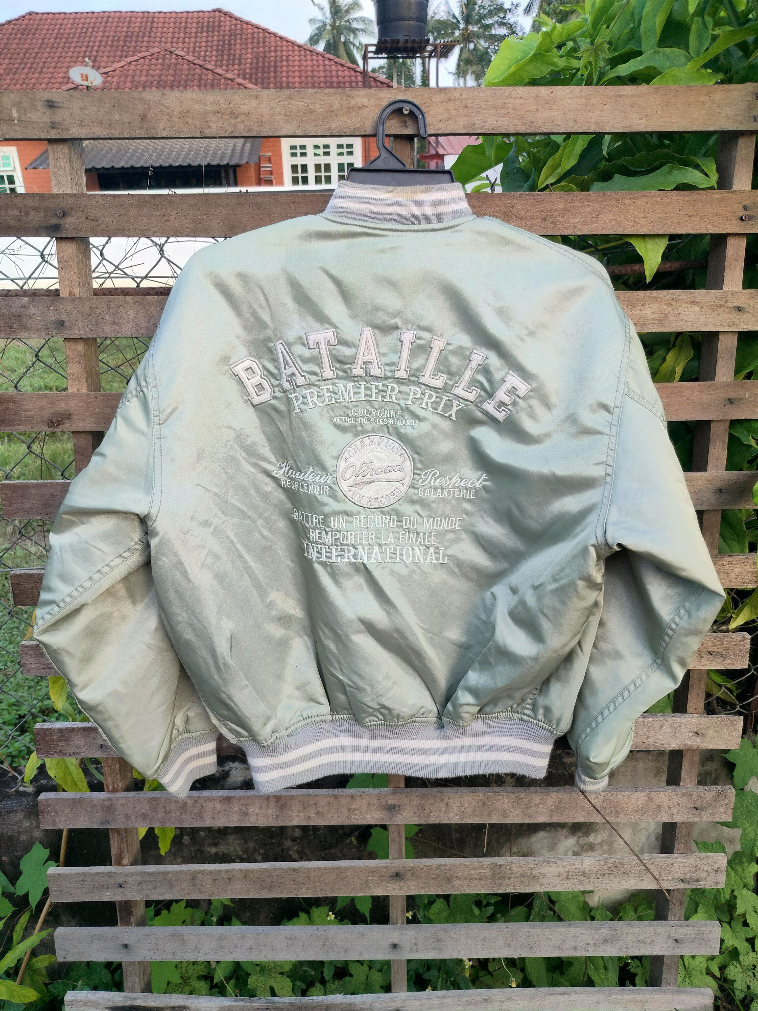 Japanese Brand × Vintage BATAILLE OFF ROAD COMING EMBROIDERED BOMBER JACKET Size US M / EU 48-50 / 2 - 12 Thumbnail