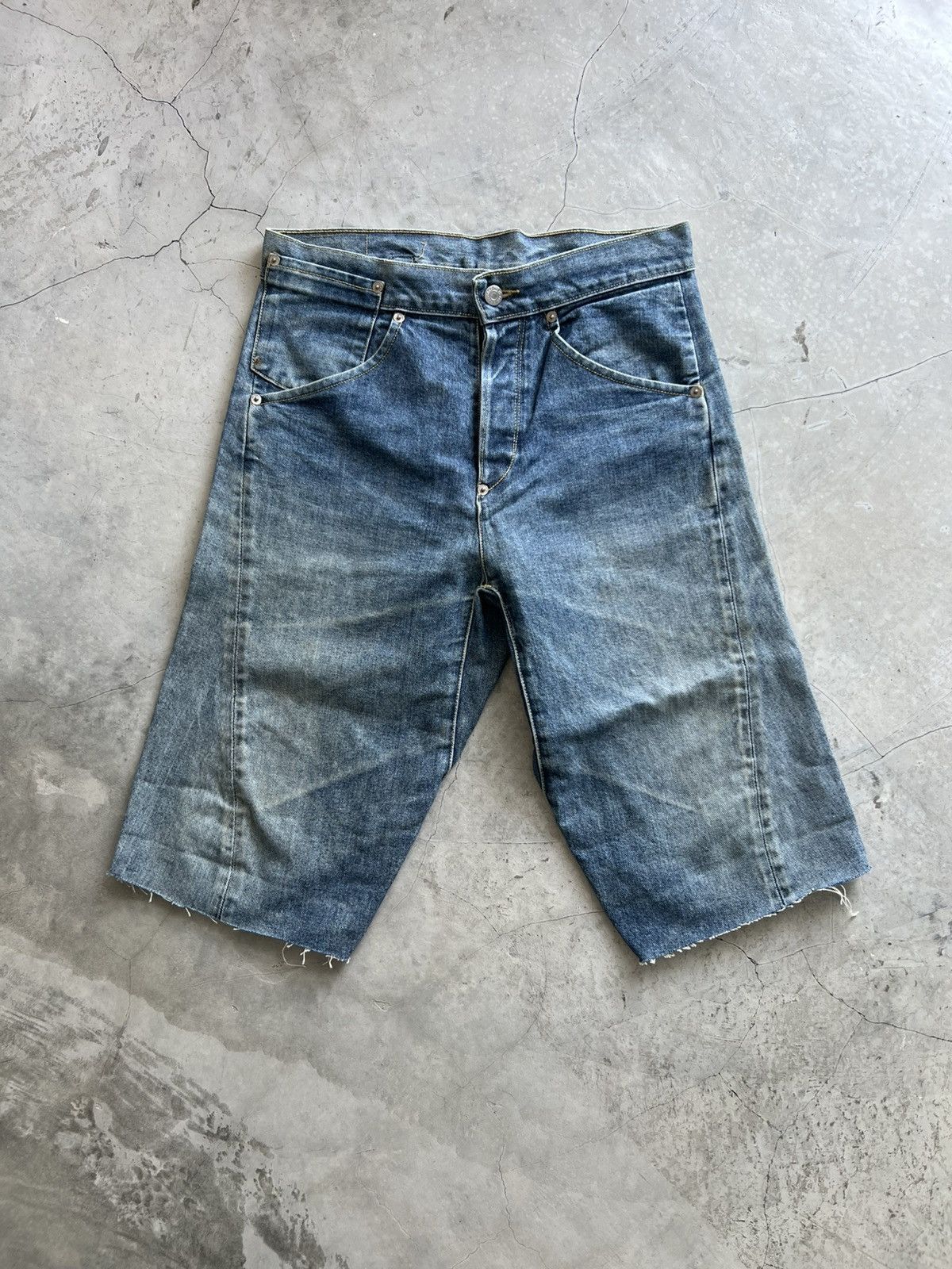 Levi's Levis Engineered Shorts Buckle Back Tag W31 Actual 30x24 Size US 31 - 1 Thumbnail