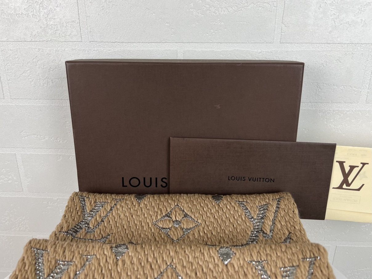 Louis Vuitton LOUIS VUITTON Scarf Echarpe LV Logomania Monogram Wool Silk Size ONE SIZE - 4 Thumbnail