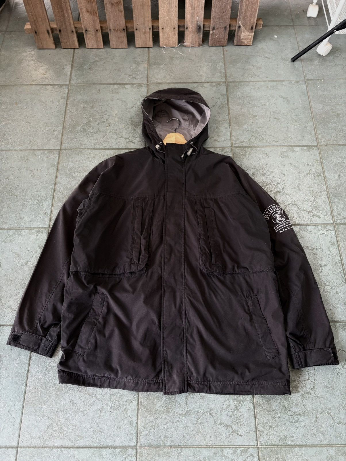 Stussy Vintage Stussy International NYLTLA Hooded Jacket Size US L / EU 52-54 / 3 - 7 Thumbnail