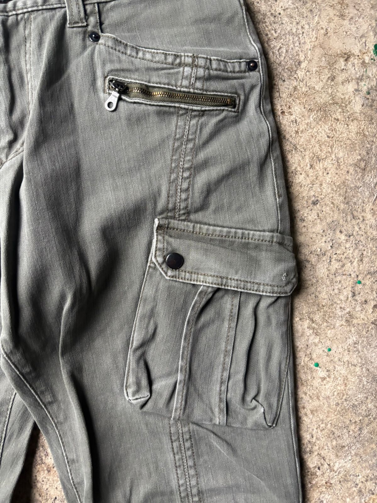 Japanese Brand 2000s Semantic Design Multipocket Bondage Cargo Pants Size US 31 - 7 Thumbnail