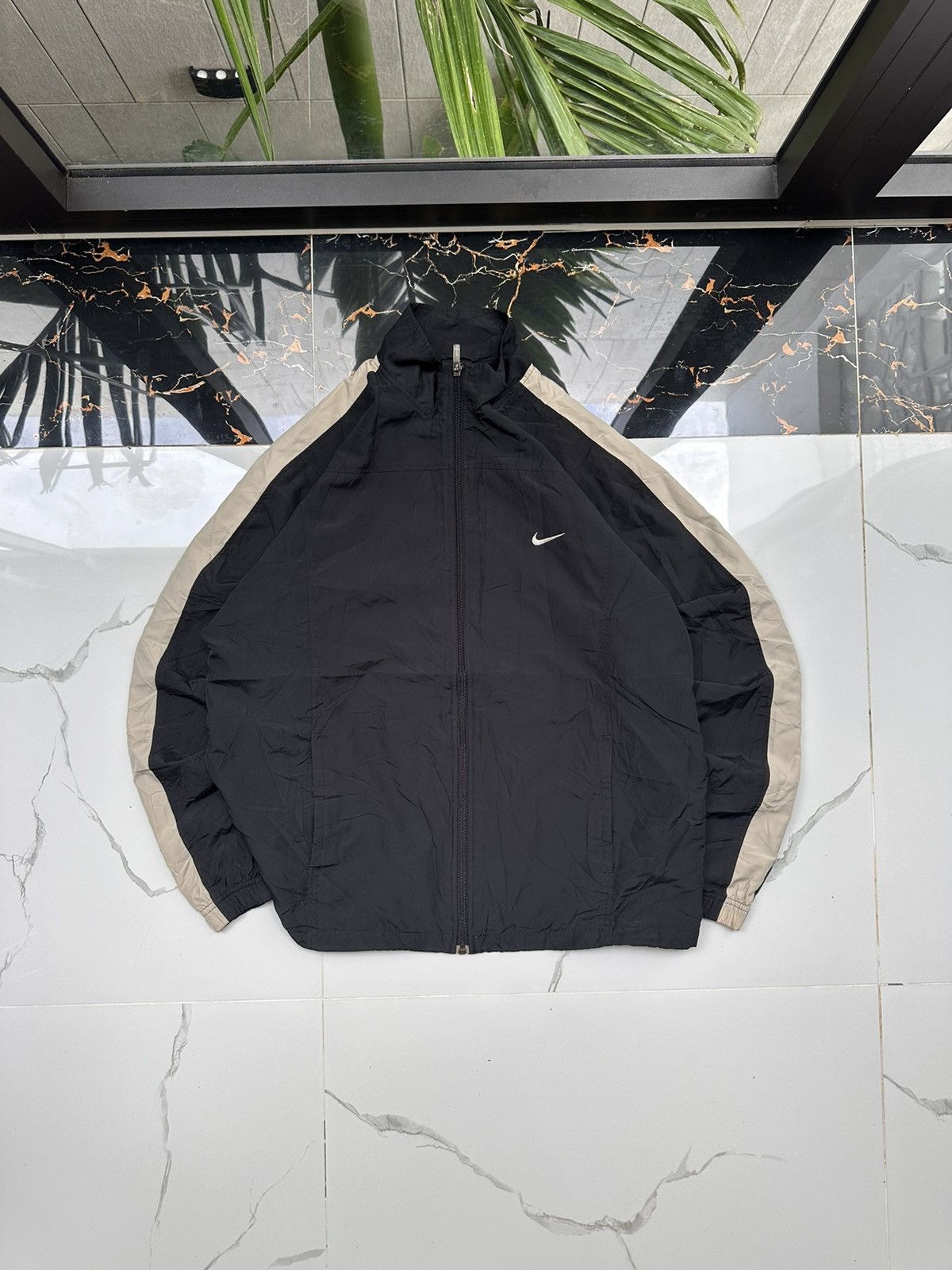 Nike × Vintage NIKE VINTAGE BASIC LOGO STREETWEAR LIGHT JACKET Size US M / EU 48-50 / 2 - 2 Thumbnail