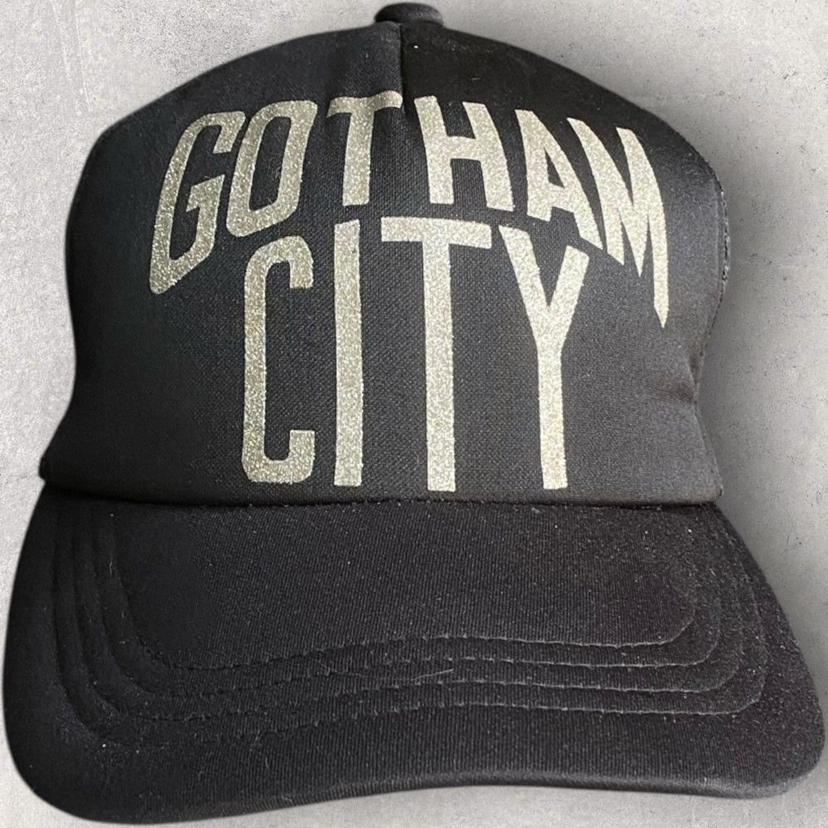 NUMBER (N)INE ナンバーナイン I LOVE GOTHAM キャップ Number (N)ine Number Nine “I LOVE GOTHAM” Trucker Cap | Grailed