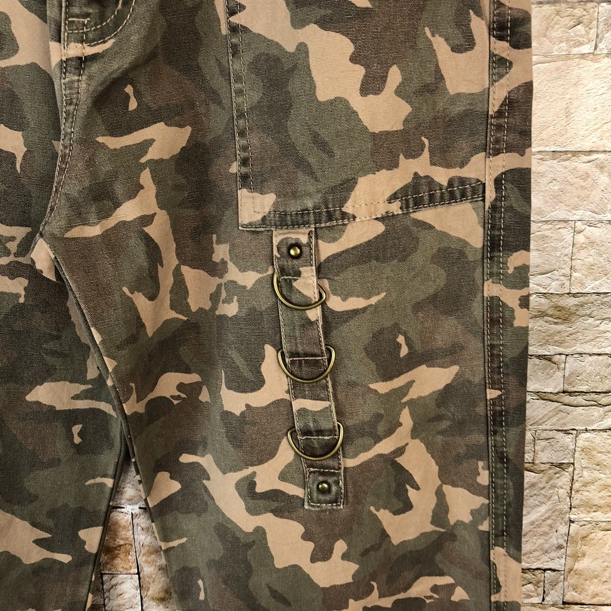 Japanese Brand Petit Berry Camo Cargo Multipocket Pants #A1157 Size 26" / US 2 / IT 38 - 10 Thumbnail
