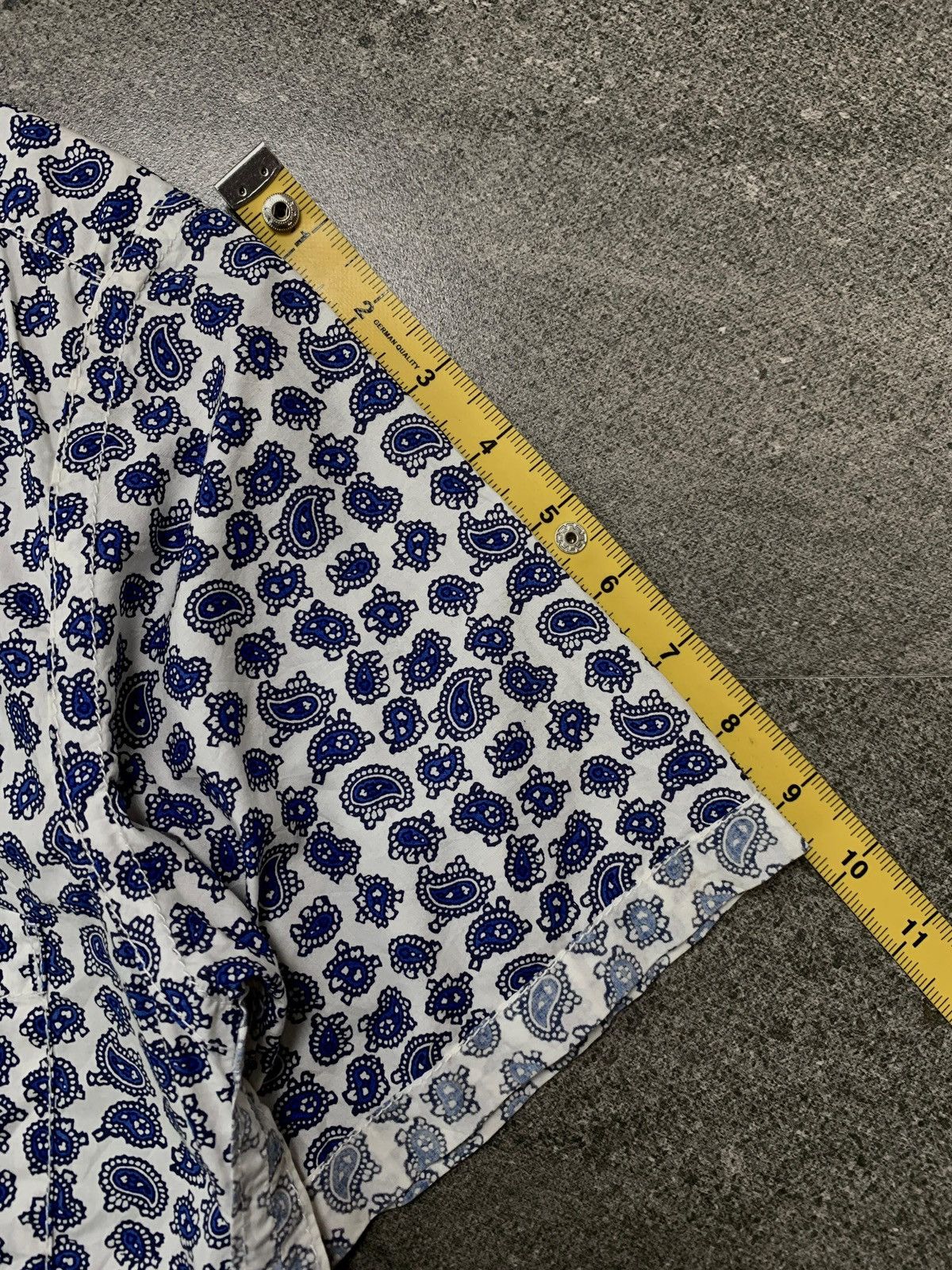 Comme des Garcons Homme FREE IMPORT TAX Paisley SS Shirts Size US S / EU 44-46 / 1 - 11 Thumbnail