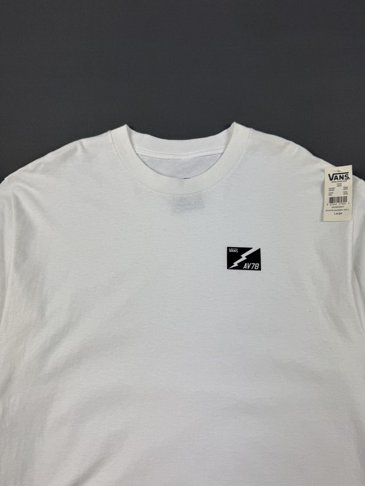 Vans NWT Vans of the Wall x AV78 Dagger LS T-Shirt Size US L / EU 52-54 / 3 - 4 Thumbnail