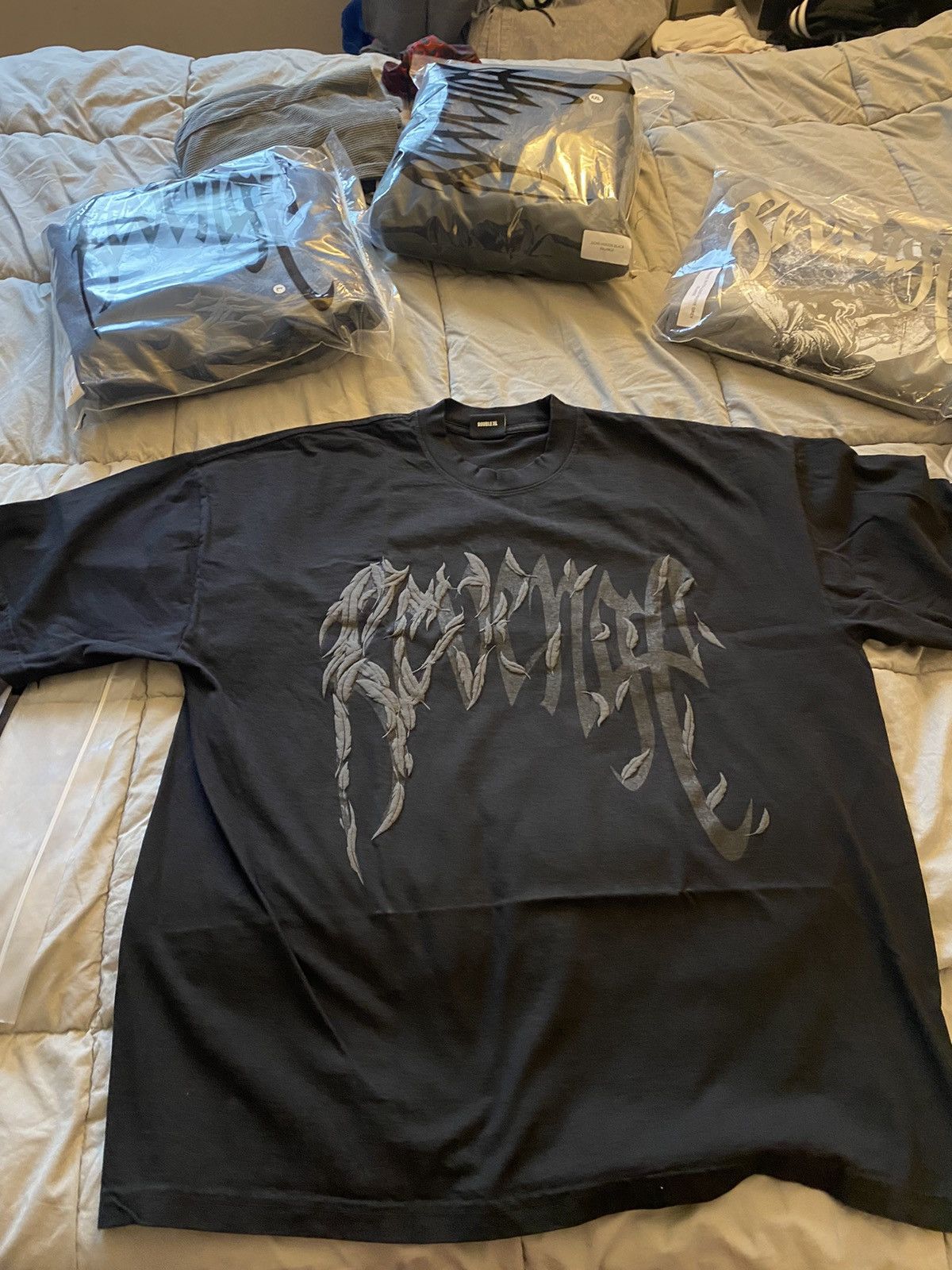 image of Revenge Juice Wrld Dove Tee Black On Black , Men's (Size 2XL)