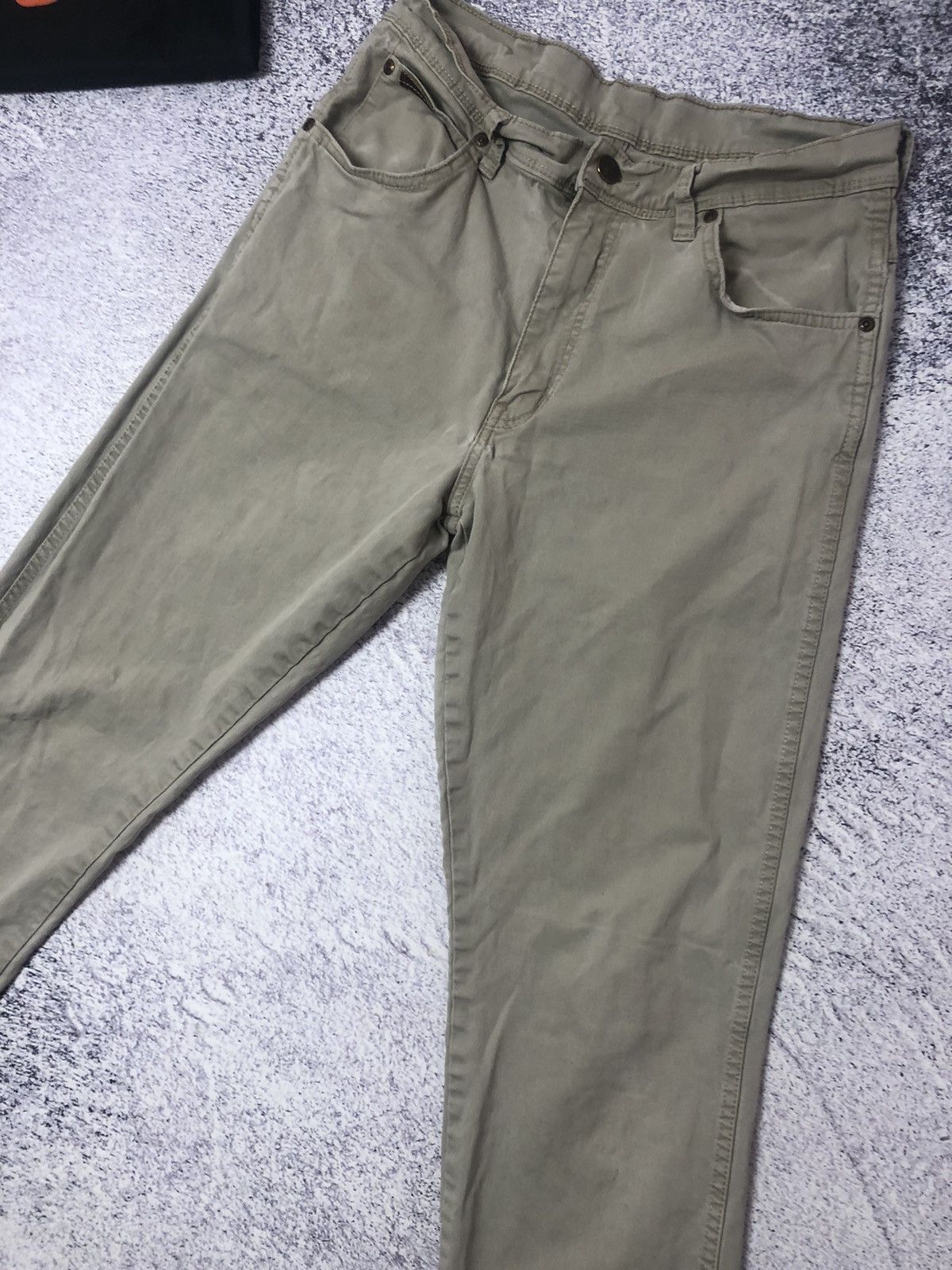 Vintage Vintage pants Wrangler men’s size 32 y2k casual usa ykk rare Size US 32 / EU 48 - 2 Thumbnail