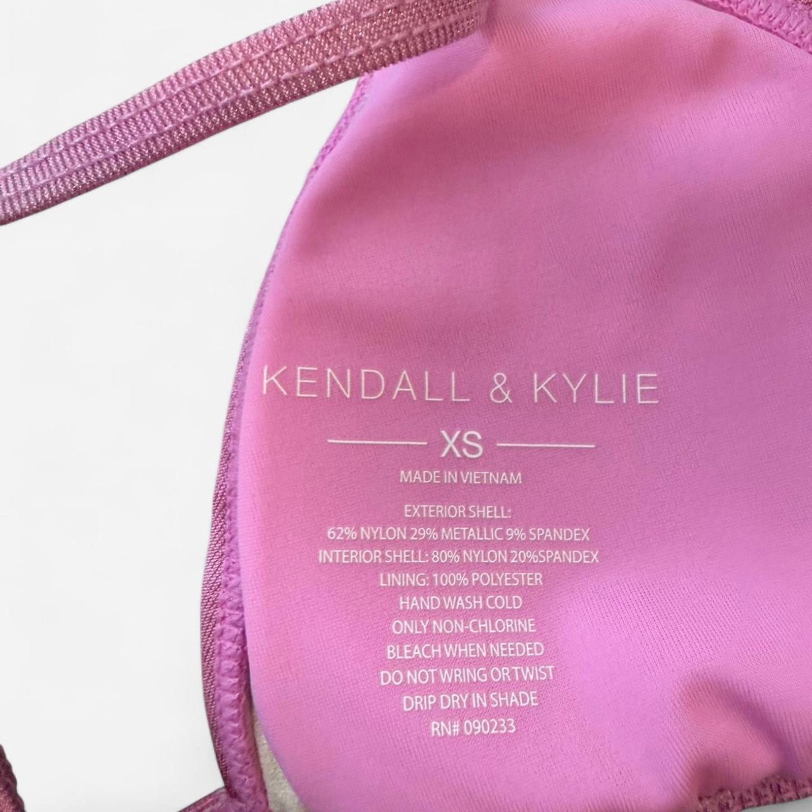 Kendall And Kylie Kendall & Kylie pink bikini top Size ONE SIZE - 4 Thumbnail