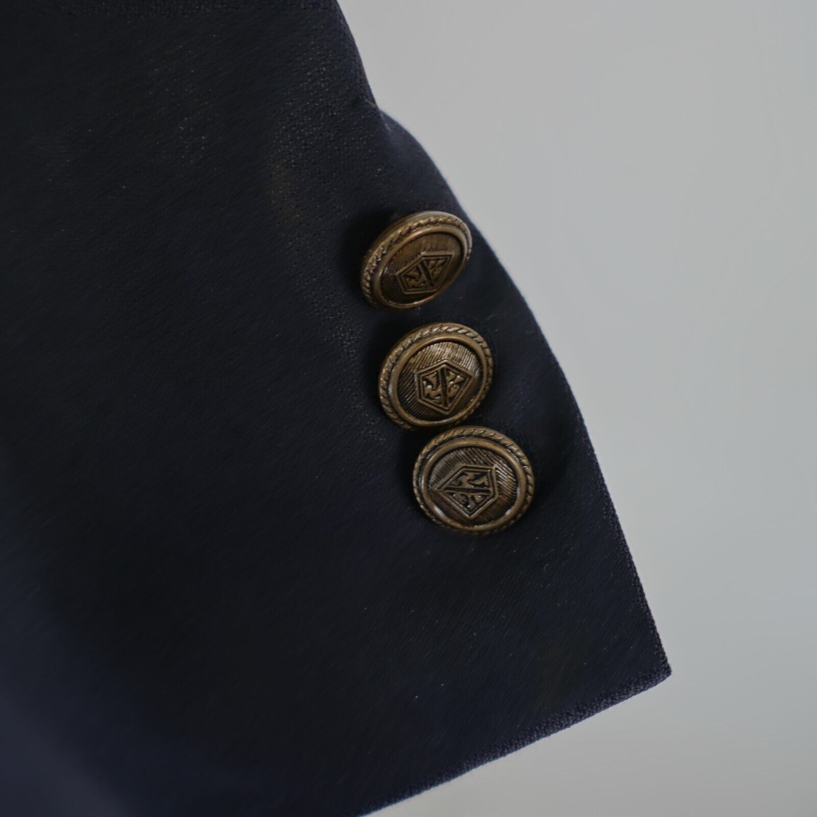 Stafford DAMAGED Stafford Wool Blue 2 Gold Button Blazer 44R Tagged 4 Size 44R - 3 Thumbnail
