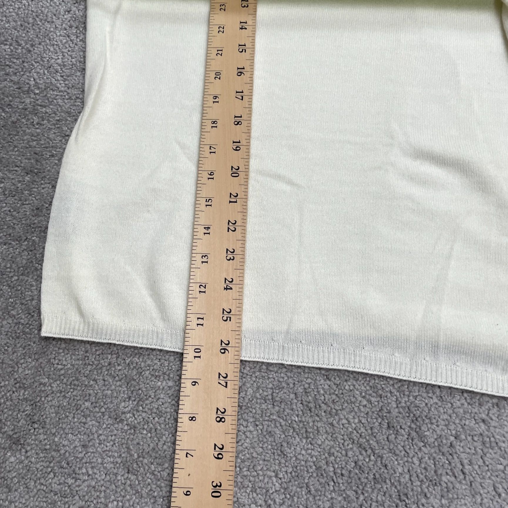 Vintage Nancy O'dell Acrylic Pullover Sweater Womens M Ivory Crew Neck Asymmetrical Knit Regular Long Sleeve All Seasons Breathable Logo Vintage No Size M / US 6-8 / IT 42-44 - 7 Thumbnail