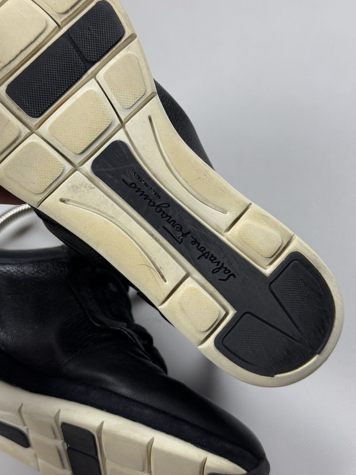Salvatore Ferragamo Salvatore Ferragamo Leather Low Top Lace Up Sneakers Shoes Size US 7 / IT 37 - 21 Thumbnail