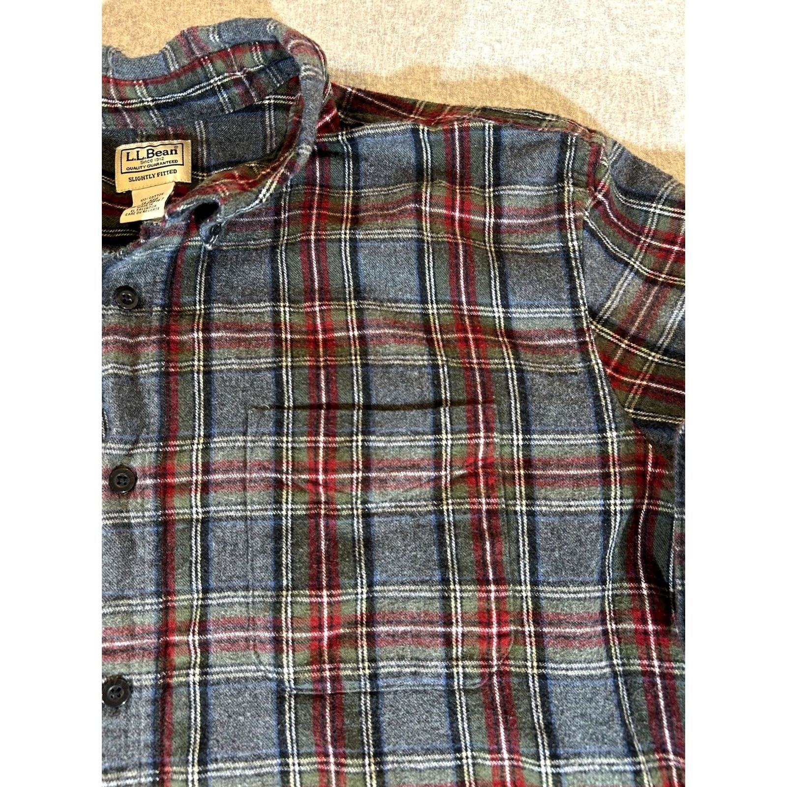 Vintage LL Bean Plaid Flannel Shirt Mens XL Long Sleeve Button-Front Cotton Grea y Pockets Button-Down Collar 100% Cotton Vintage No Size US XL / EU 56 / 4 - 2 Thumbnail