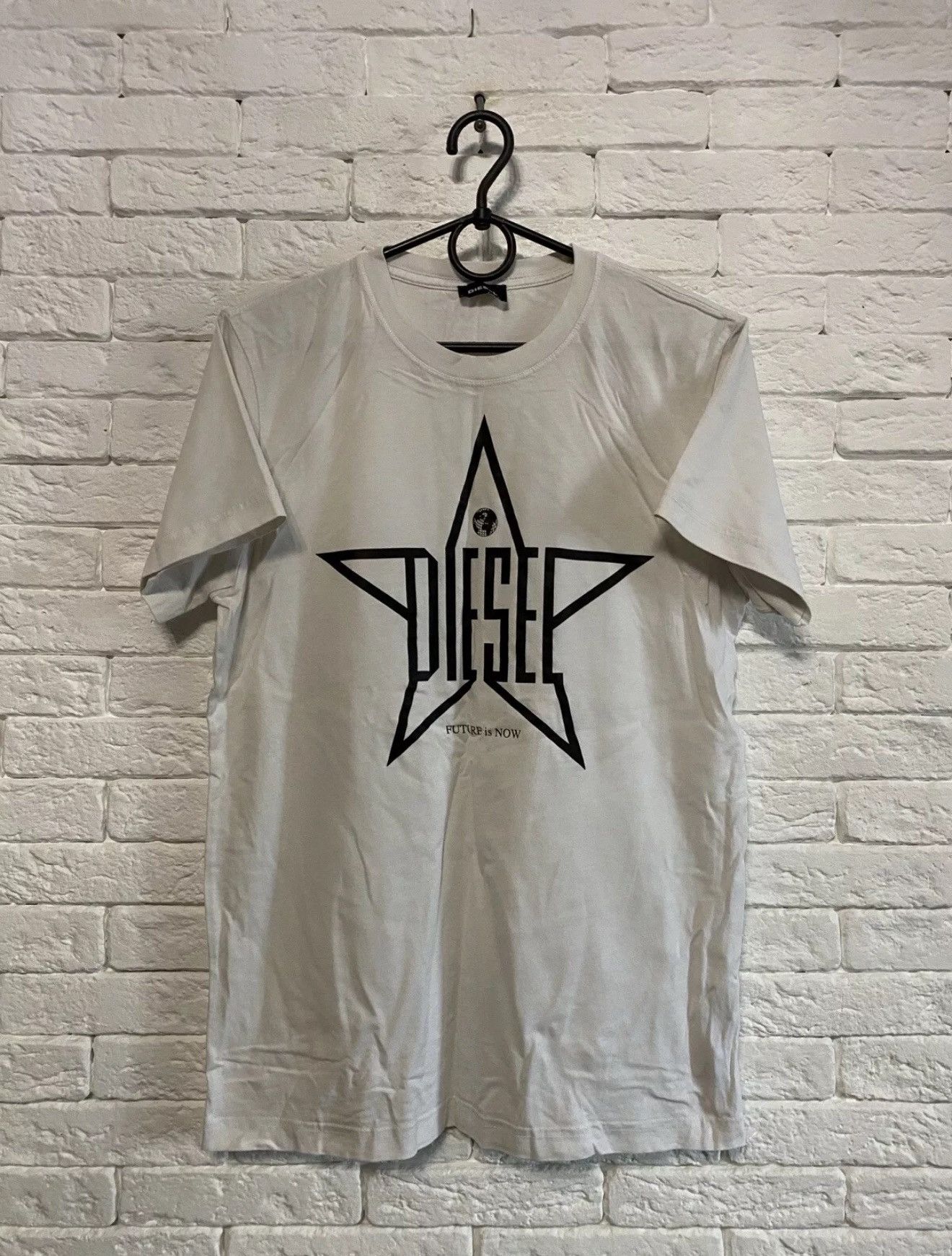 Diesel Diesel Tshirt Star Big Logo Tee Sz M Size US M / EU 48-50 / 2 - 1 Thumbnail
