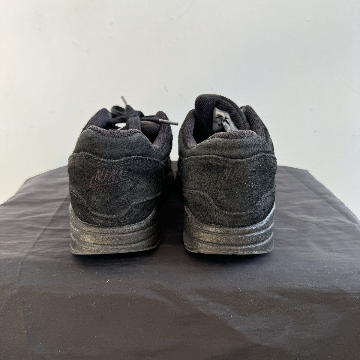 Nike Nike WMNS Air Max 1 Premium Sc "Black" Size US 7.5 / IT 37.5 - 5 Thumbnail