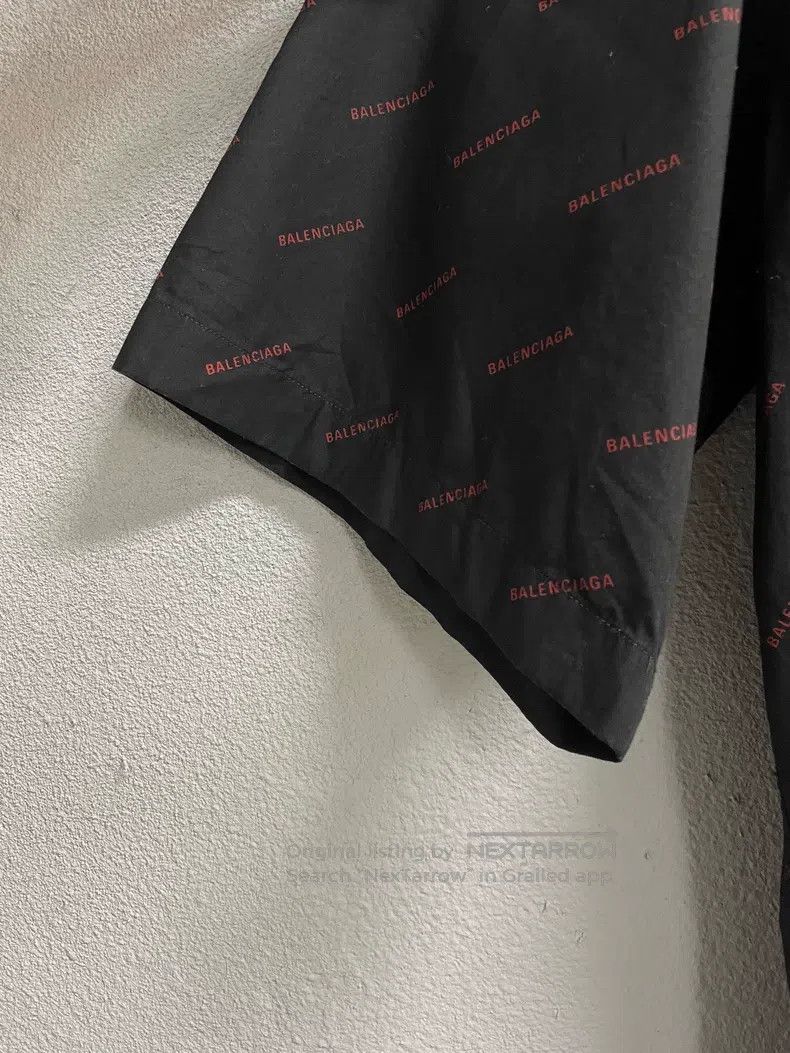 Balenciaga Balenciaga size 40 Short sleeve shirt Size US S / EU 44-46 / 1 - 5 Thumbnail