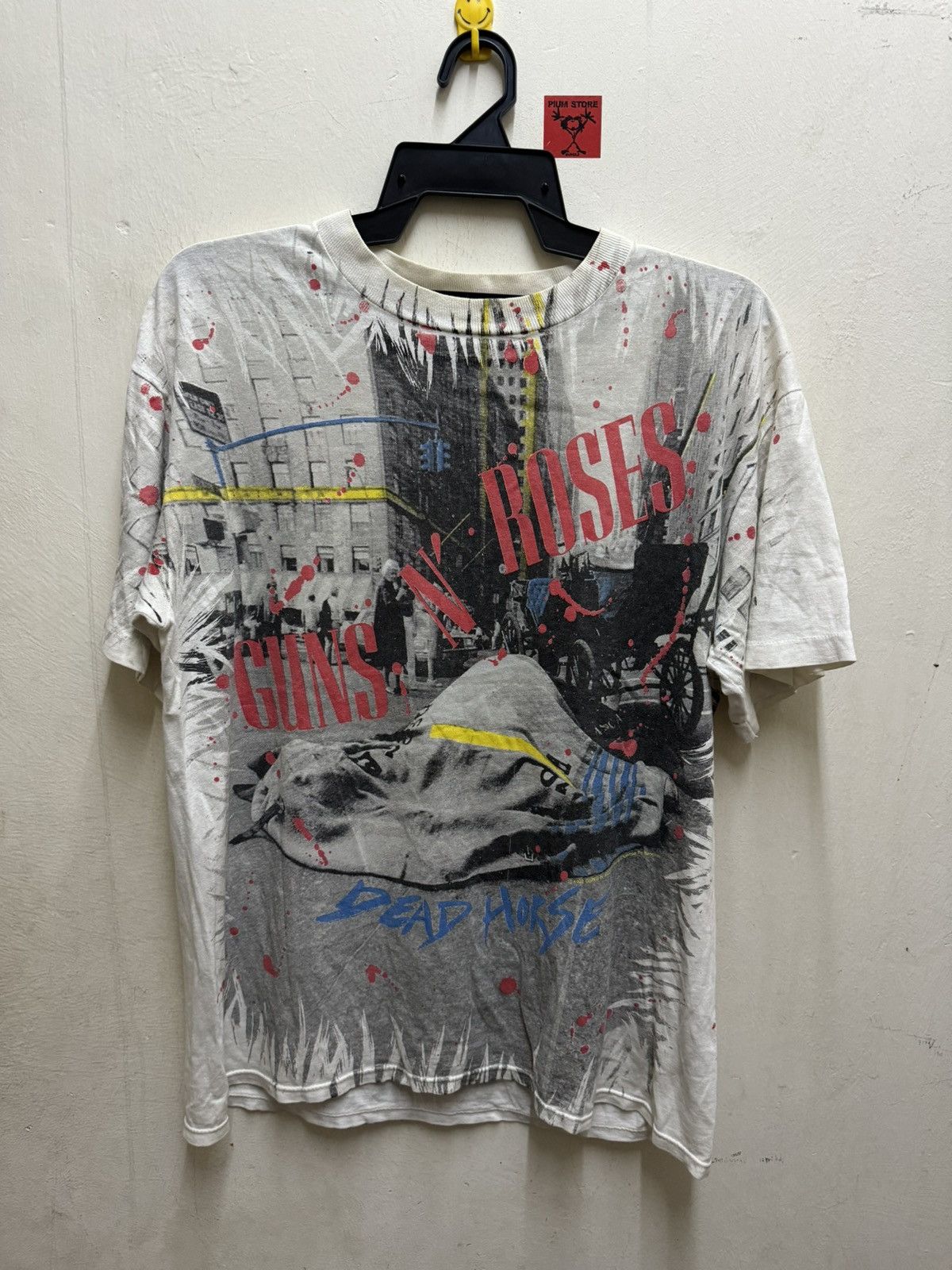 Band Tees Vintage Gun N Roses Size US L / EU 52-54 / 3 - 1 Thumbnail