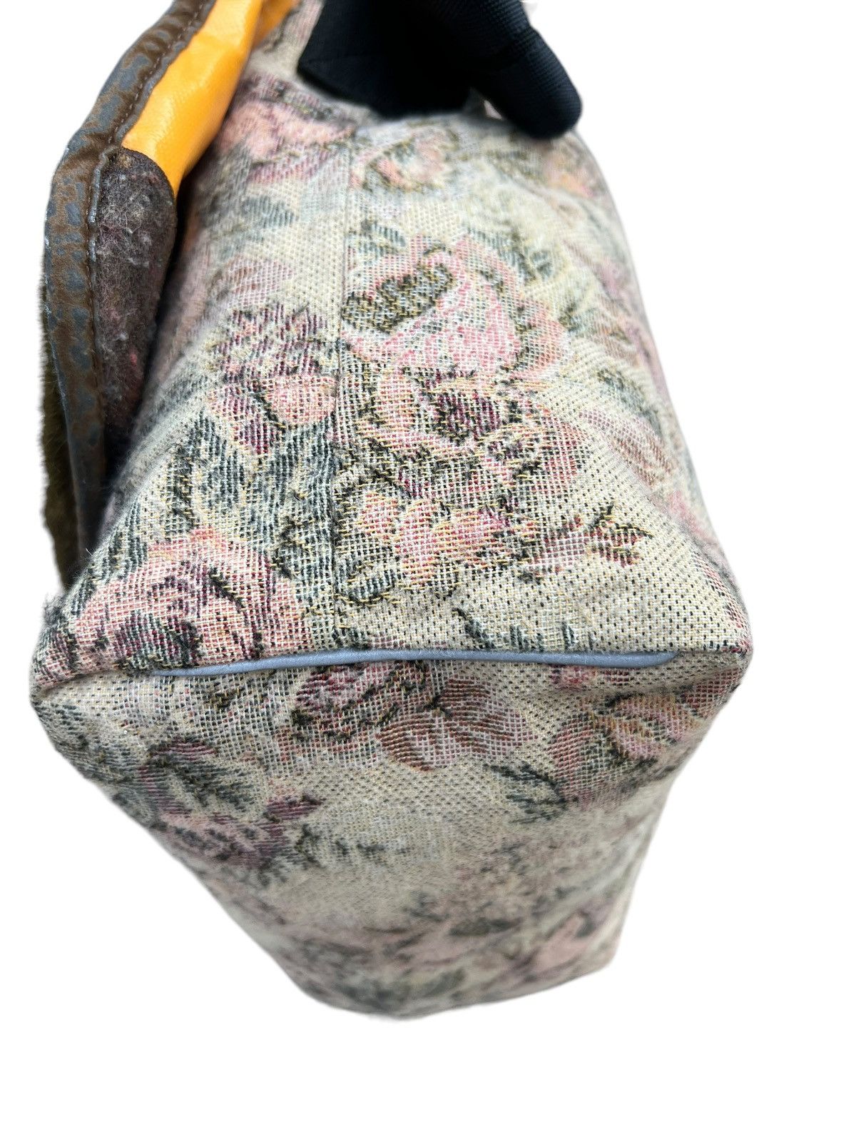 Vintage Vintage Beruf Baggage Japan Jacquard Messenger Bag Size ONE SIZE - 14 Thumbnail