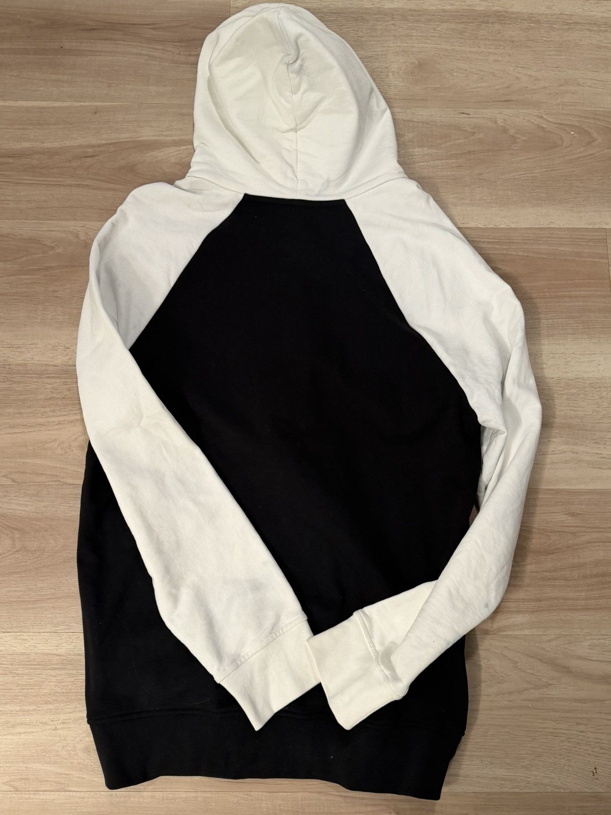 Balmain Balmain Festival Hoodie Rare Size Large 1200 Retail Size US L / EU 52-54 / 3 - 6 Thumbnail