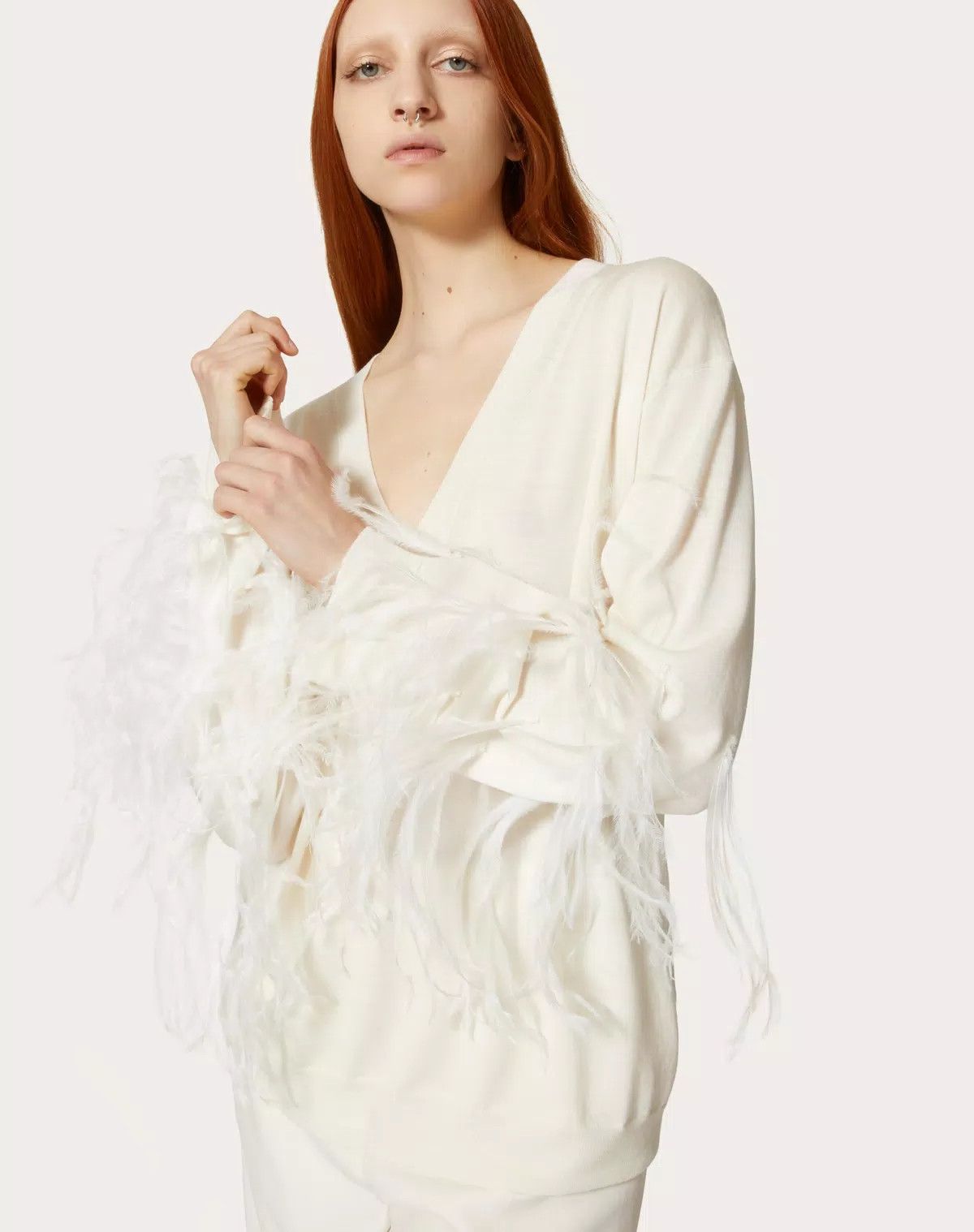Valentino o1s1wg110426 Wool Jumper With Feathers in White Size L / US 10 / IT 46 - 7 Thumbnail