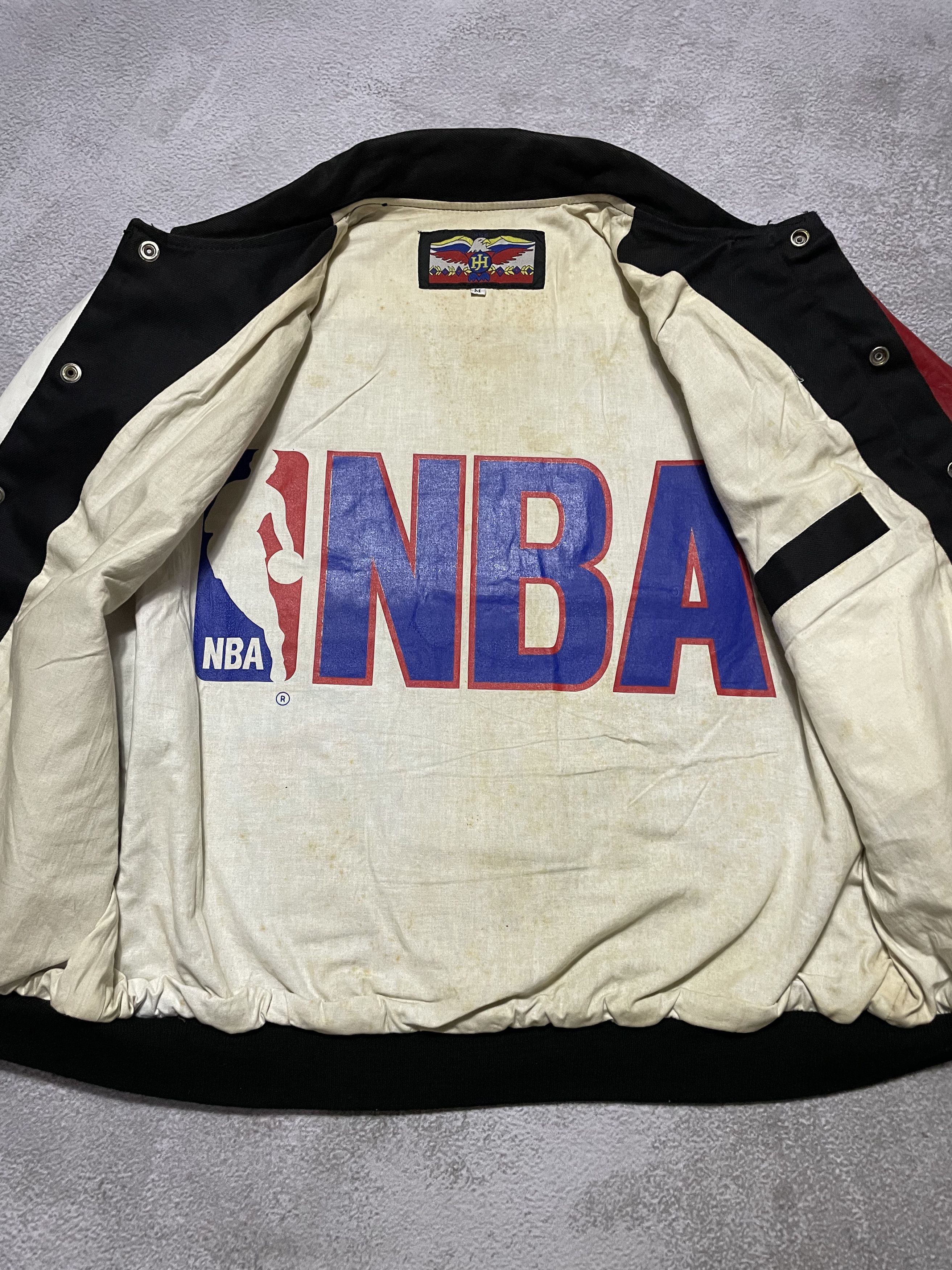 Jeff Hamilton × NBA × Vintage Jeff Hamilton Chicago Bulls Jacket Size US M / EU 48-50 / 2 - 3 Thumbnail