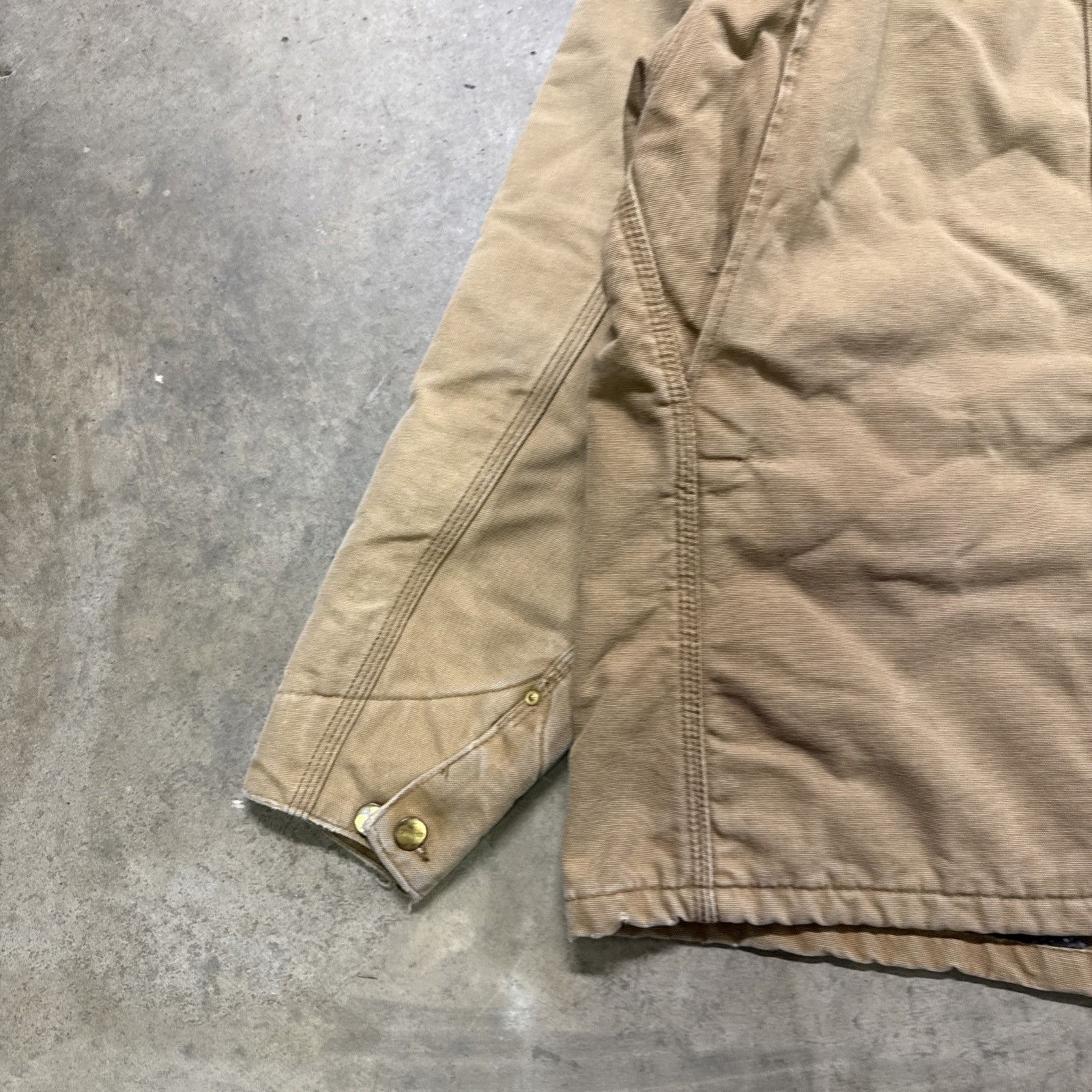 Carhartt Vintage Carhartt Jacket Mens Large Chore Coat Tan C01 BRN Size US L / EU 52-54 / 3 - 9 Thumbnail