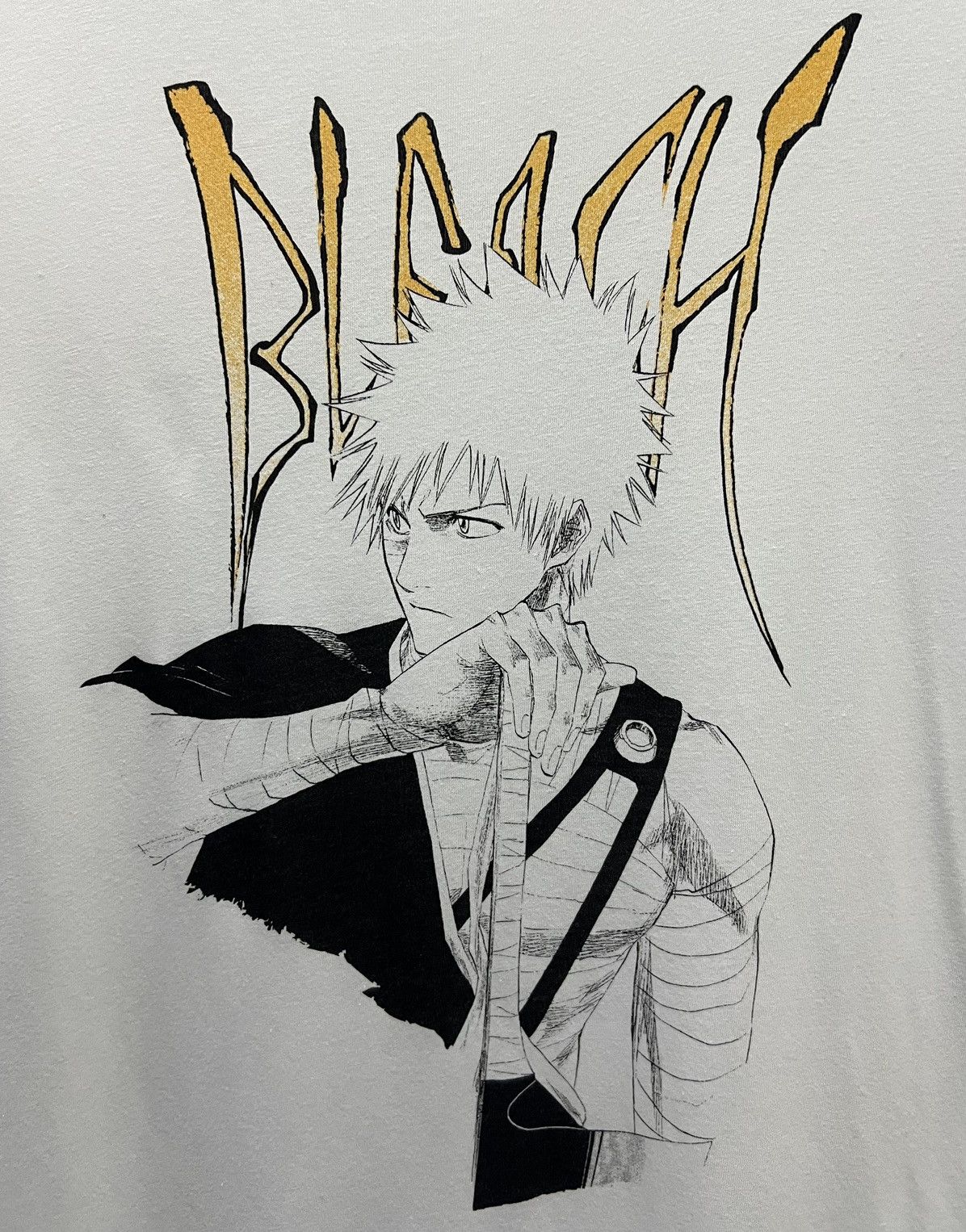 Bleach × Uniqlo × Vintage 🔥grailsale🔥 VINTAGE UNIQLO BLEACH INCHIGO KUROSAKI SHIRT Size US S / EU 44-46 / 1 - 3 Thumbnail