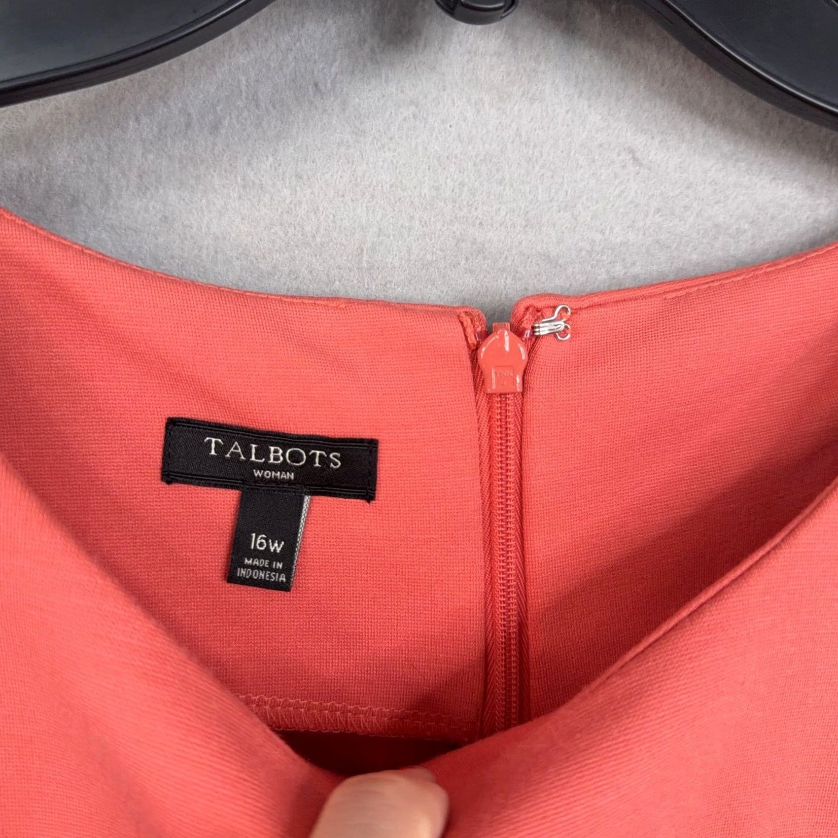 Talbots Talbots Dress Womens 16W Plus Red Colorblock Short Sleeve Sheath Workwear Office Dress Size 38" / US 16 / IT 52 - 4 Thumbnail