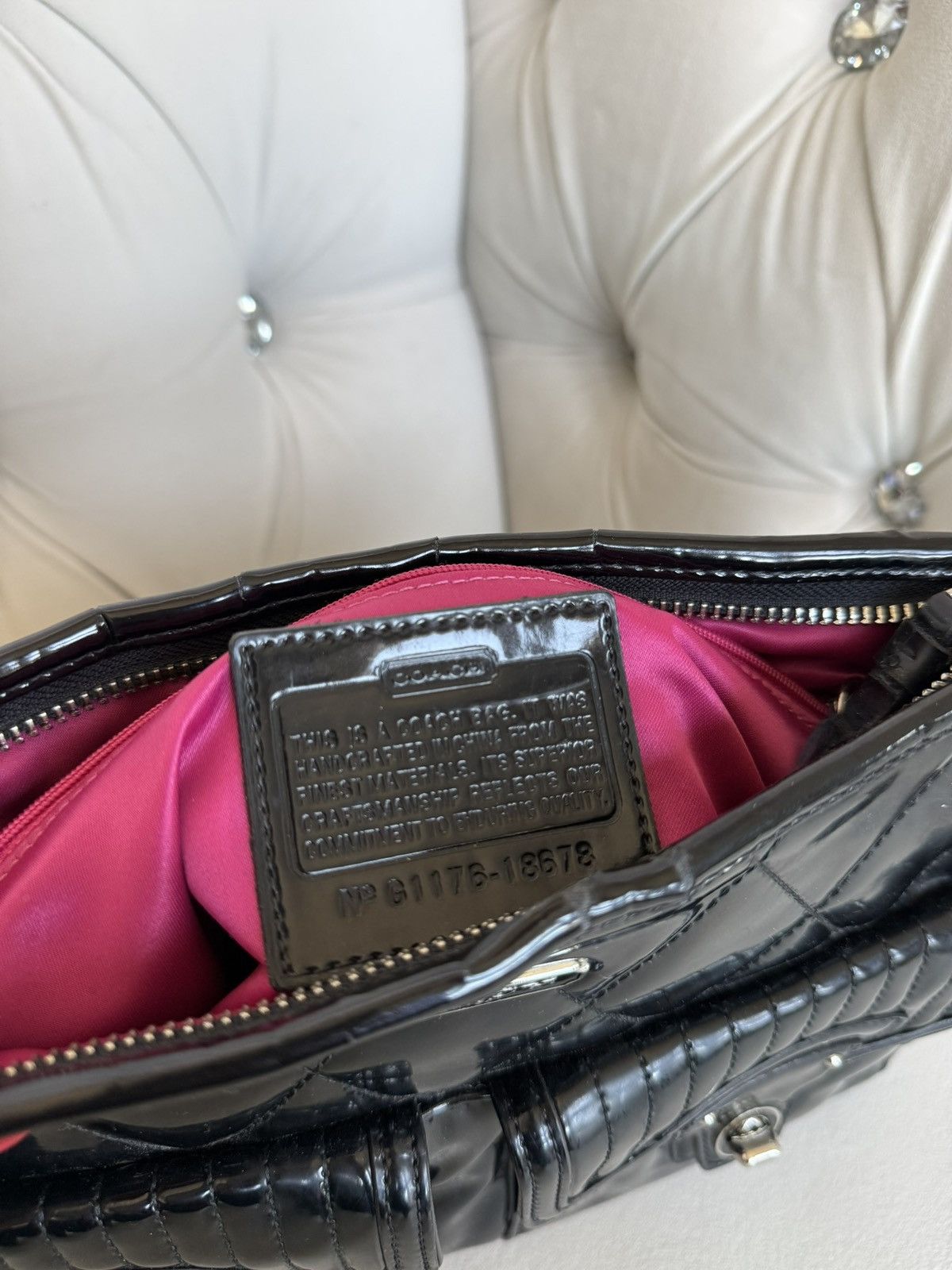 Coach Coach Black Patent Quilted Shoulder Bag Size ONE SIZE - 4 Thumbnail
