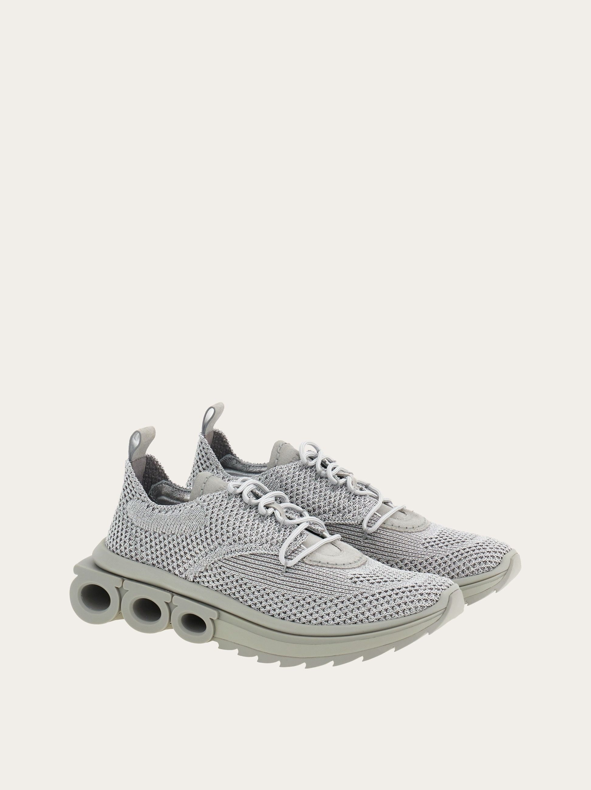 Salvatore Ferragamo o1s1rm0924 Nima Low-Top Sneakers in Silver/Grey Size US 7.5 / IT 37.5 - 4 Thumbnail