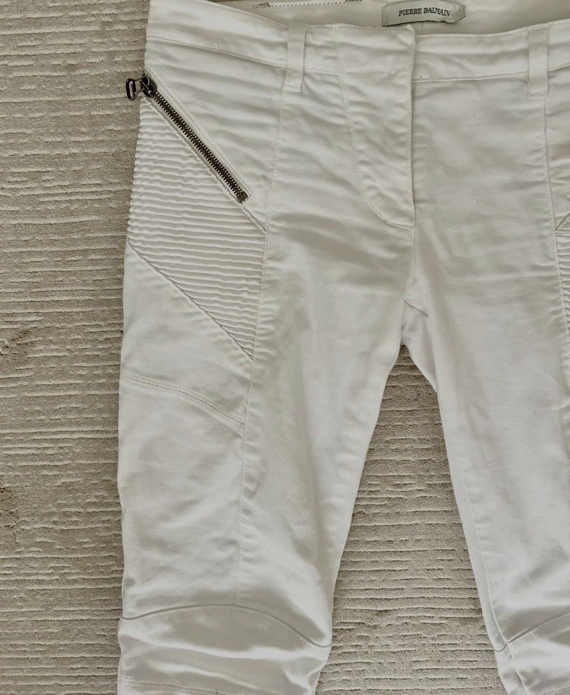Pierre Balmain Pierre white biker jeans Size US 26 / EU 42 - 2 Thumbnail