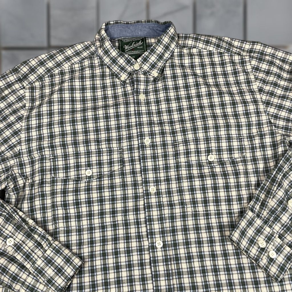 Vintage VINTAGE Woolrich Shirt Mens L Green Plaid Flannel Long Sleeve Button-Up Pocket Casual Size US L / EU 52-54 / 3 - 1 Thumbnail