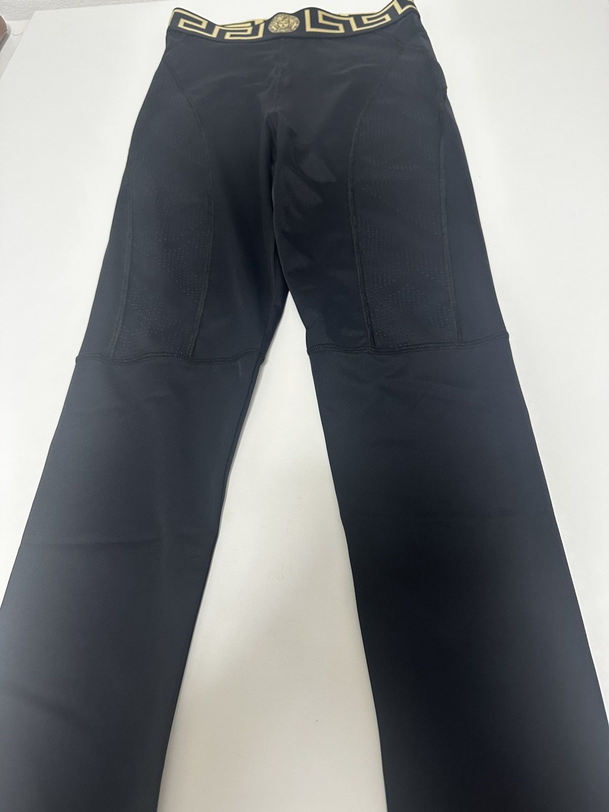 Versace Versace Greca Black Leggings Size 28" / US 6 / IT 42 - 2 Thumbnail