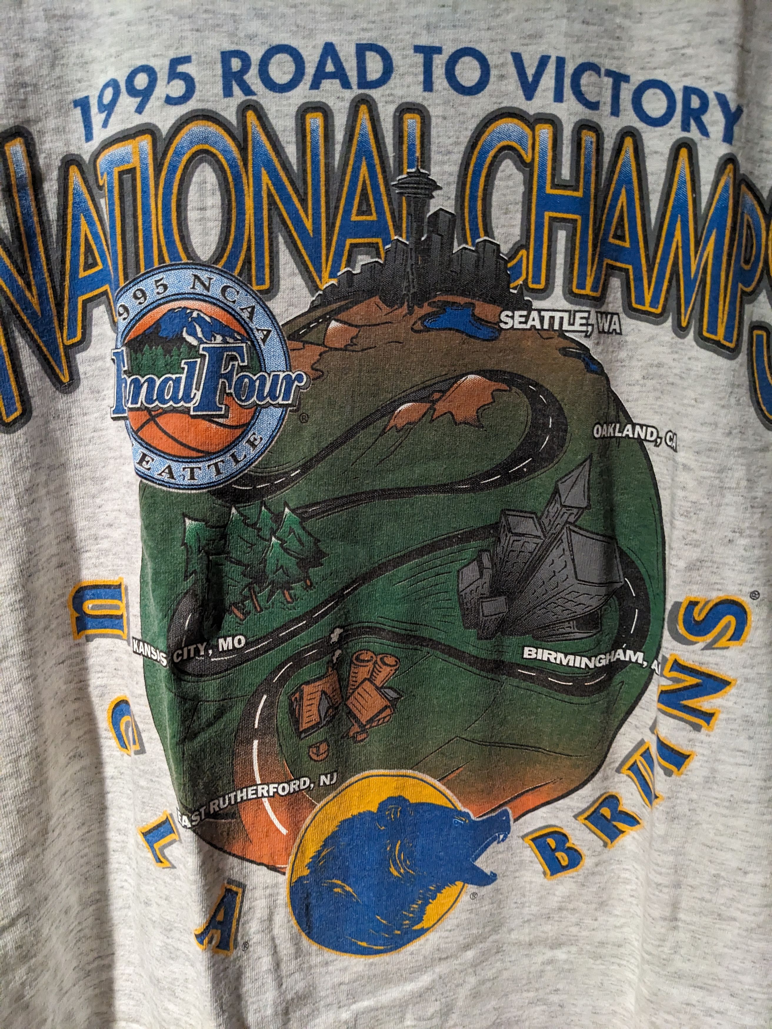 Vintage Vintage 1995 UCLA Bruins National Champs Road T-Shirt Size US XL / EU 56 / 4 - 2 Thumbnail