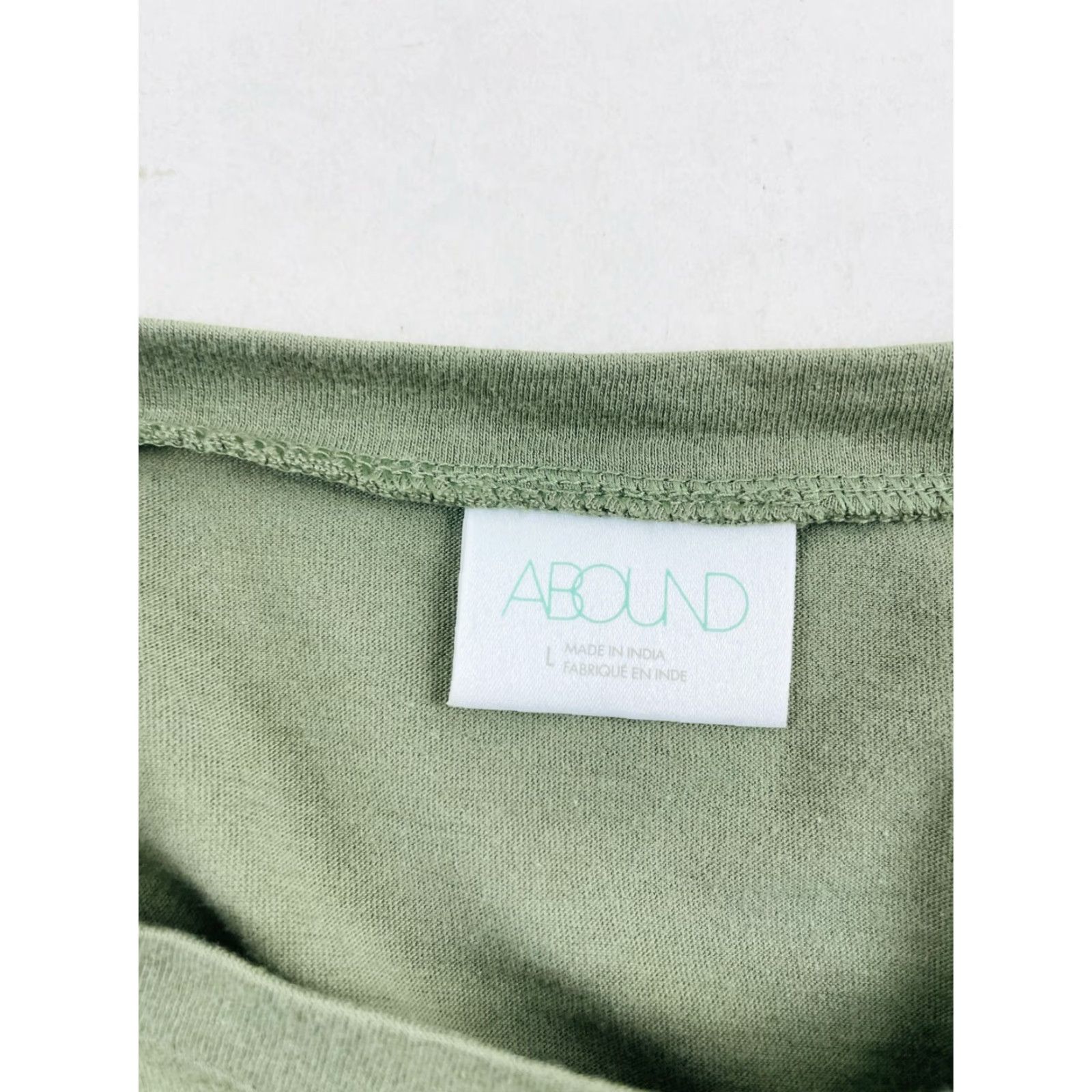 Vintage ABOUND T-Shirt Women's Large Sage Green Short Sleeve Crewneck Crop Top NWT Size L / US 10 / IT 46 - 5 Thumbnail