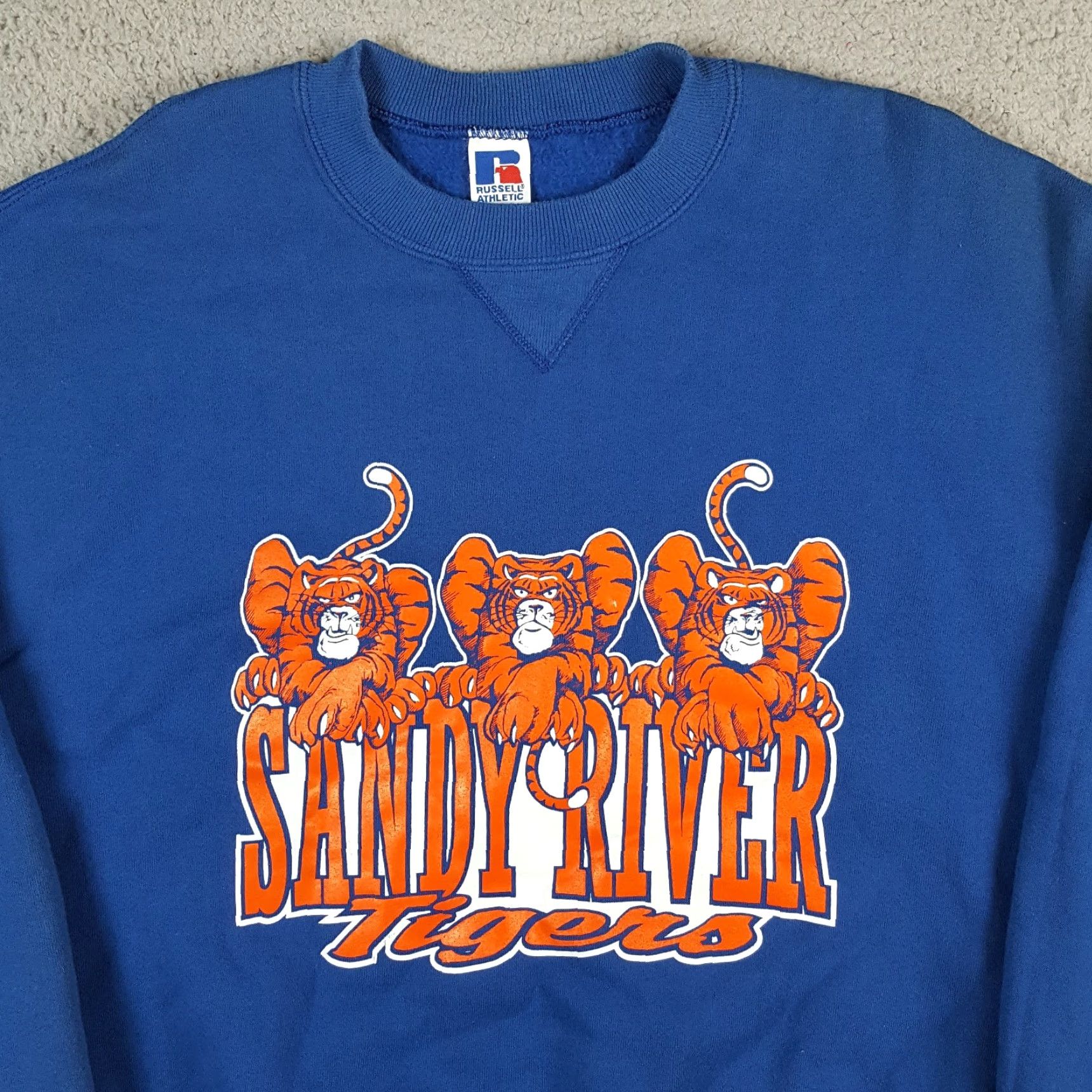 Russell Athletic VINTAGE Russell Athletic Sandy River Tigers School Football XL Pullover Crewneck Sweatshirt Blue Mens Football 90s College Retro University Sweatshirt Size US XL / EU 56 / 4 - 2 Thumbnail