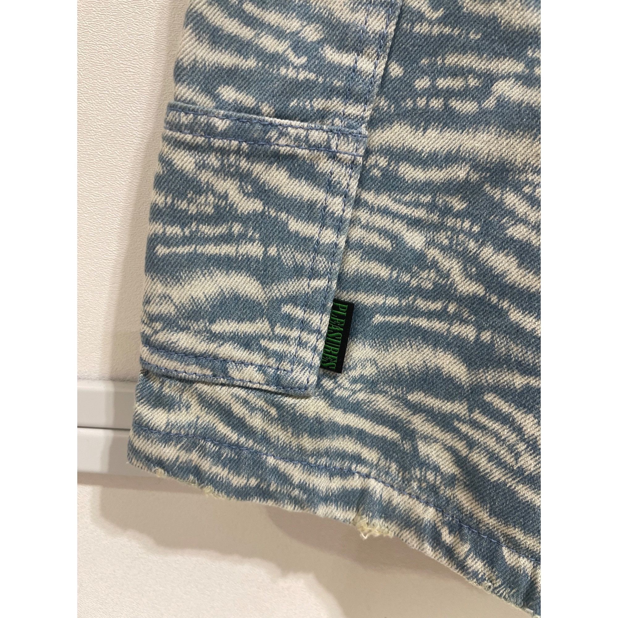 Pleasures NEW PLEASURES SATURN DENIM SHORTS SZ 30 Size US 30 / EU 46 - 5 Thumbnail