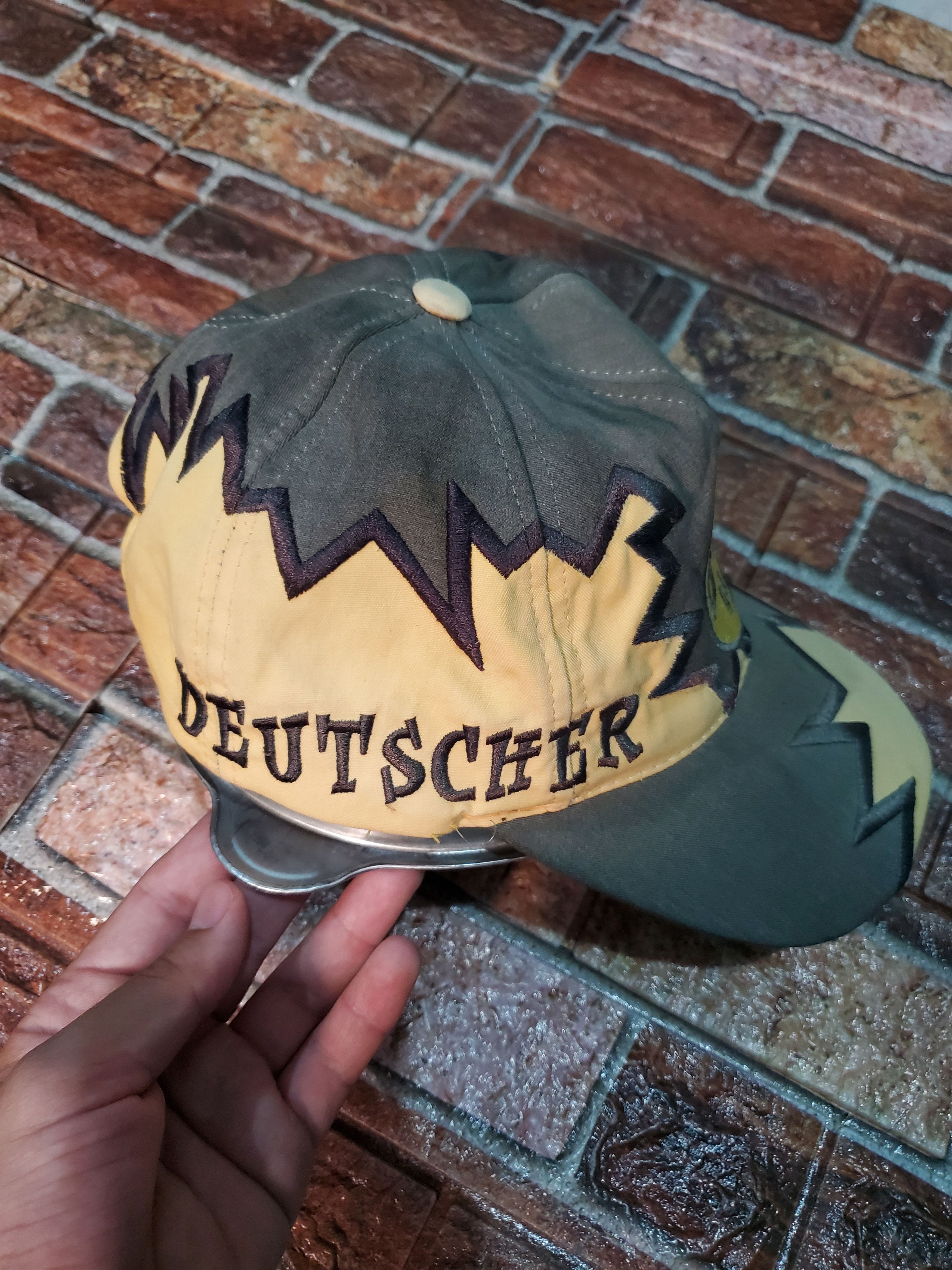 Nutmeg × Vintage Borussia Dortmund BVB vintage hat Size ONE SIZE - 5 Thumbnail