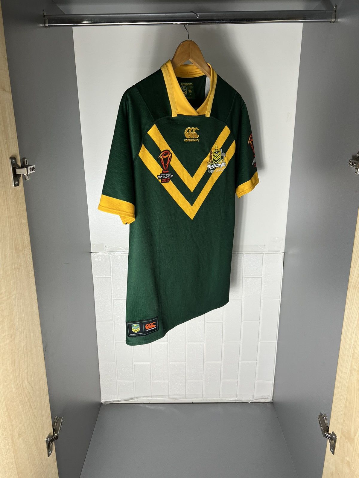 Canterbury of New Zealand VINTAGE CANTERBURY NRL AUSTRALIA RETRO RUGBY JERSEY Y2K 90s Size US XL / EU 56 / 4 - 5 Thumbnail