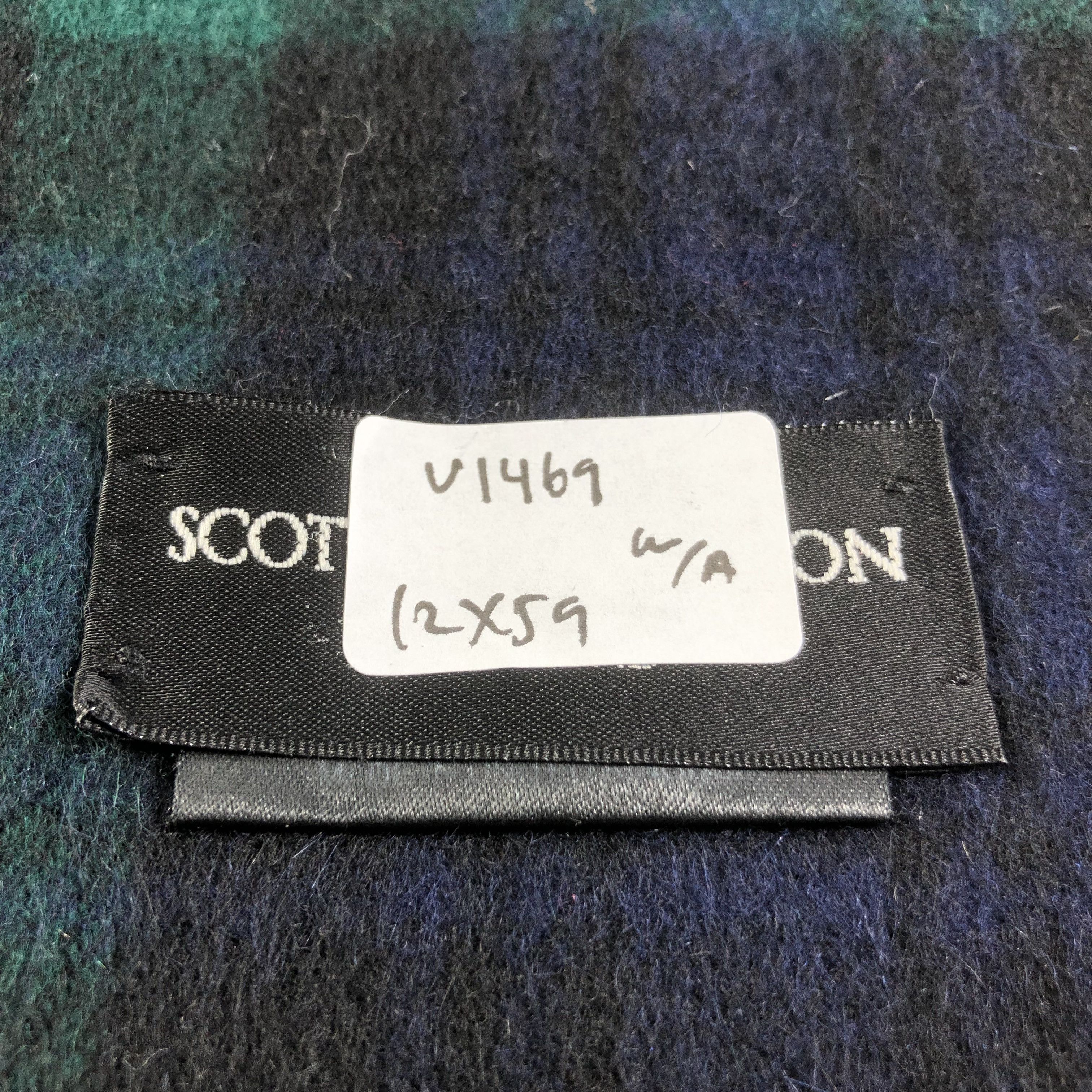 Vintage Scottish Tradition Tartan Wool Angora Scarf Muffler V1469 Size ONE SIZE - 7 Thumbnail