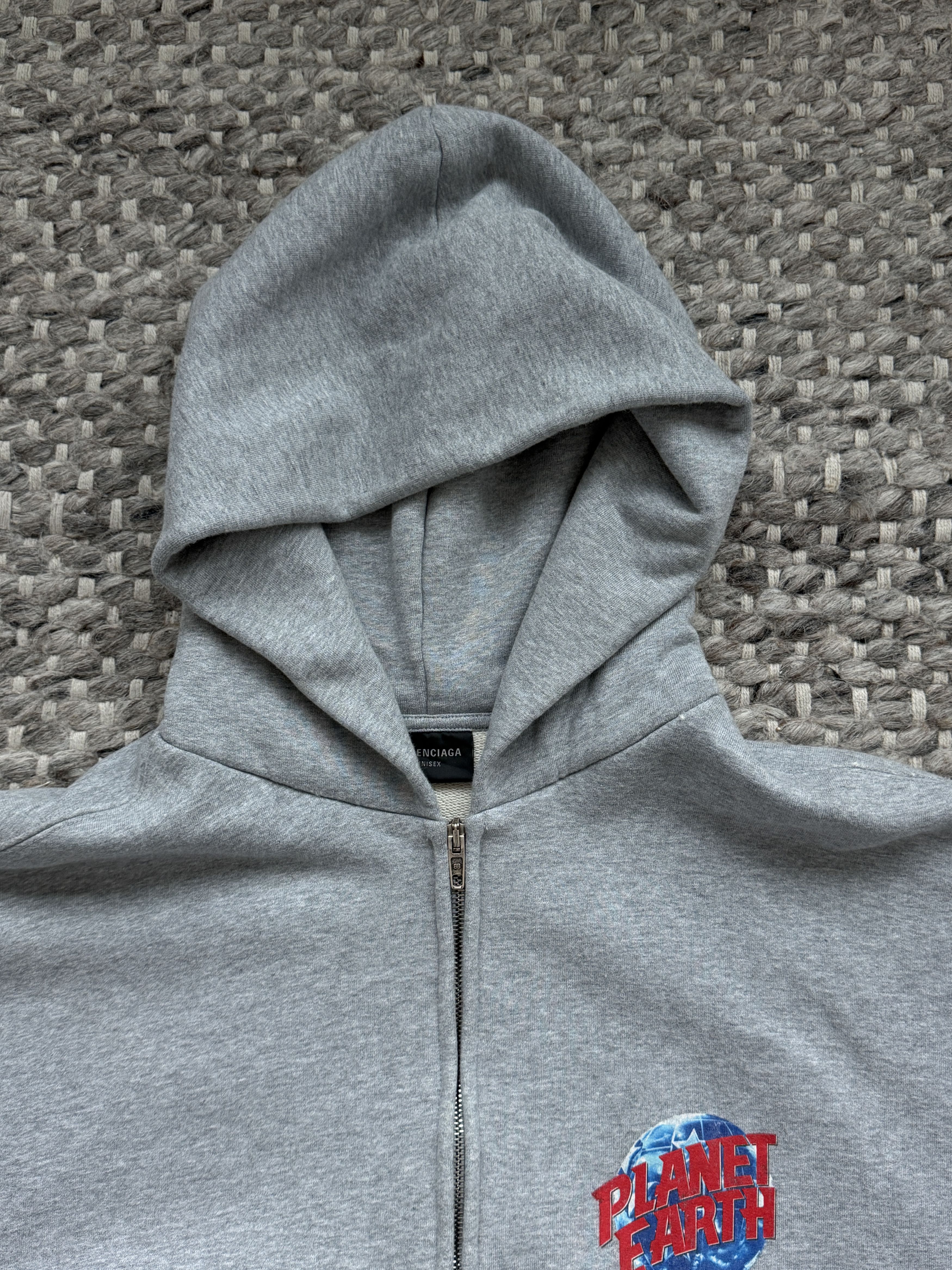 Balenciaga Planet Earth Hoodie Size US L / EU 52-54 / 3 - 6 Thumbnail