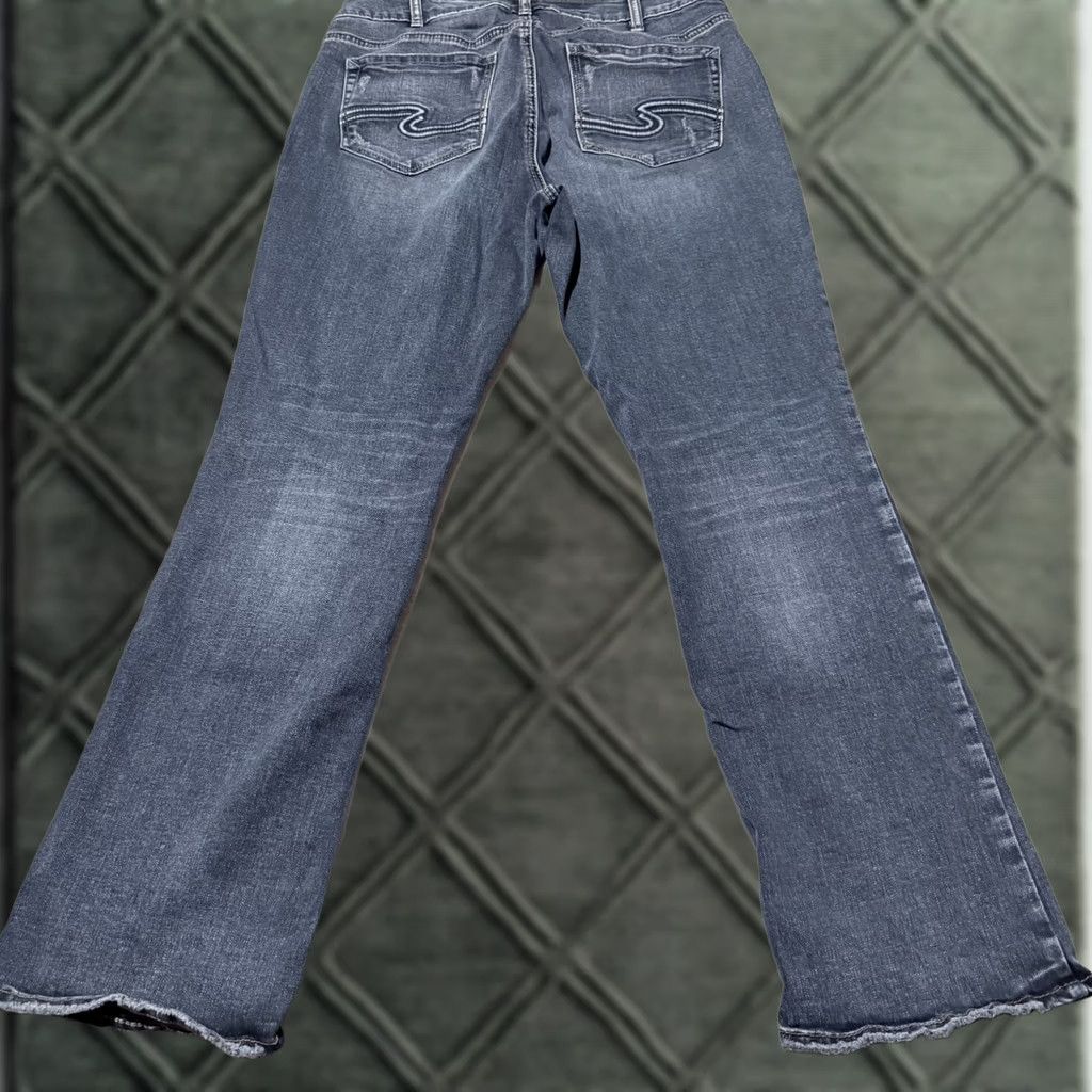 Silver Jeans Co. VINTAGE Silver Jeans Women’s Blue Denim Mid Rise Classic Straight Fit Zip Fly 34x29 Jeans Women Blue 90s Boys Girls Size 24" / US 00 / IT 34 - 1 Thumbnail