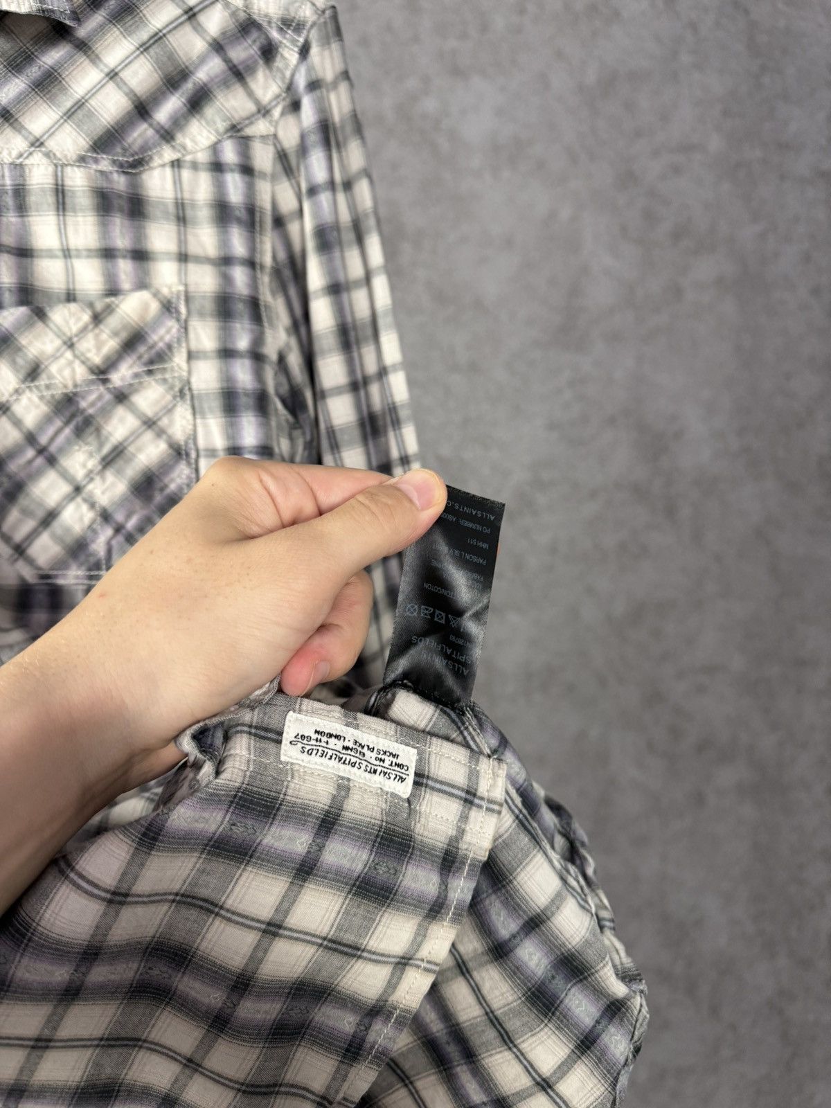 Allsaints Allsaints vintage designer checkered shirt Size US S / EU 44-46 / 1 - 4 Thumbnail