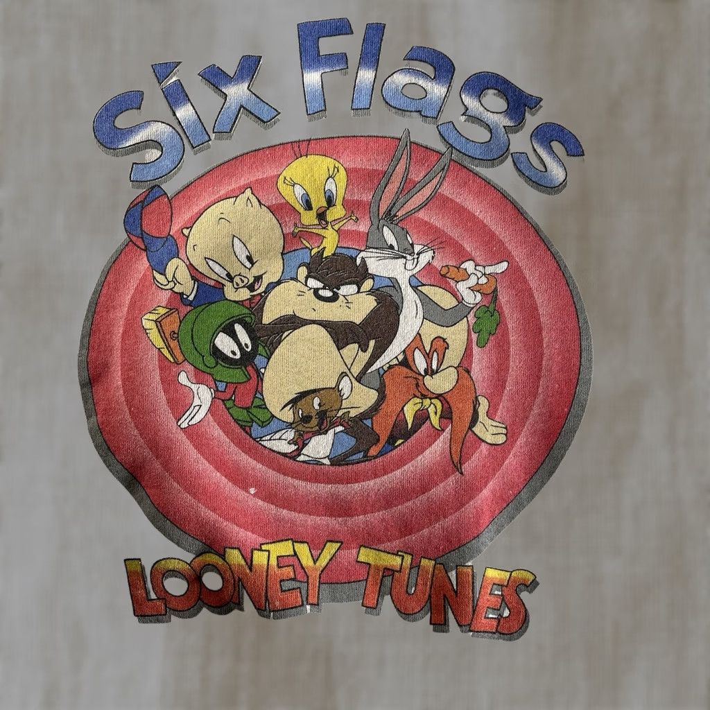 Vintage VINTAGE Six Flags Sweatshirt Mens 2XL Crew Neck Pullover Graphic Print 90s White Cotton Fleece Autumn Winter Fall Spring Theme Park Size US XXL / EU 58 / 5 - 1 Thumbnail